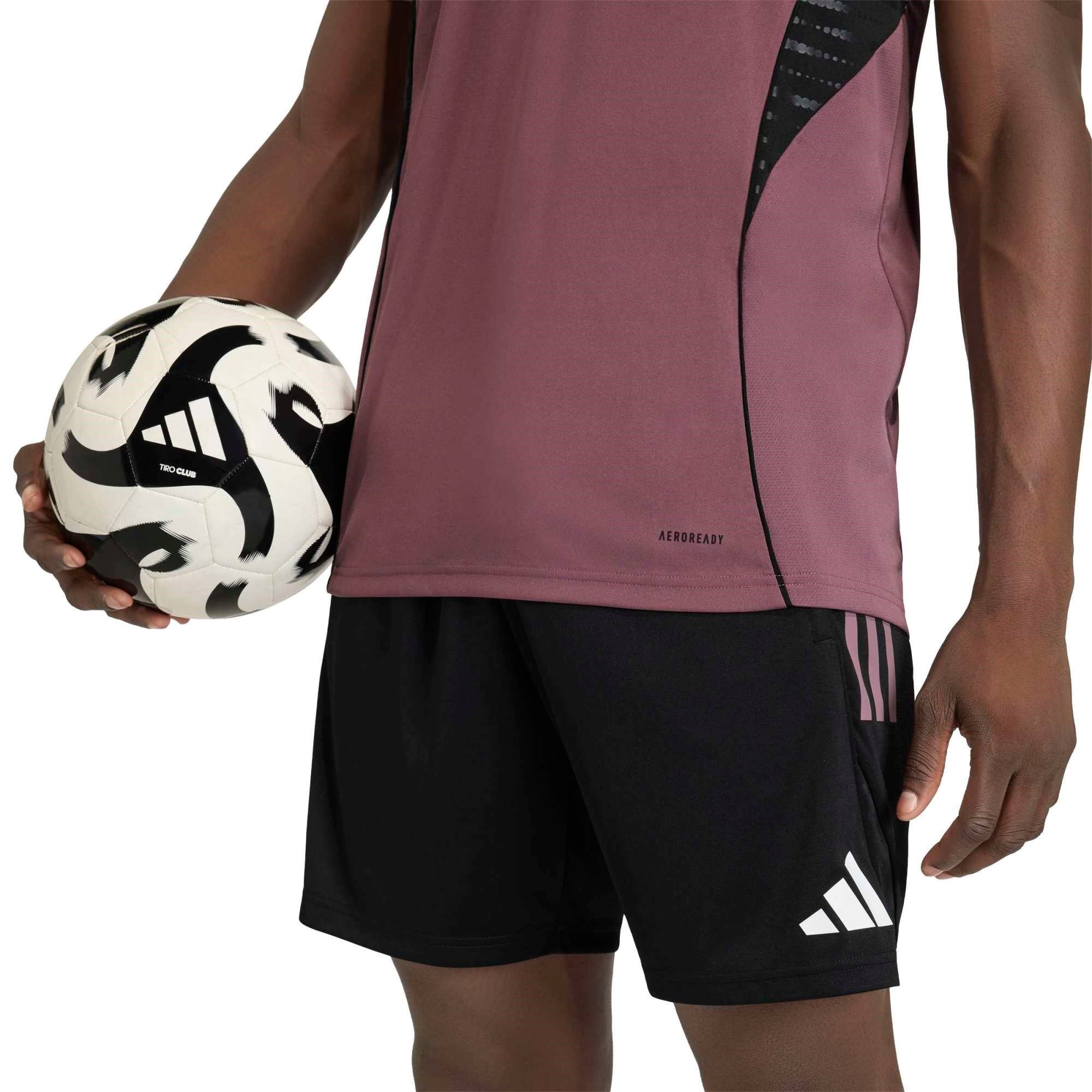 Adidas Erkek Futbol Forma Real Madrid Tr Jsy Jz9009