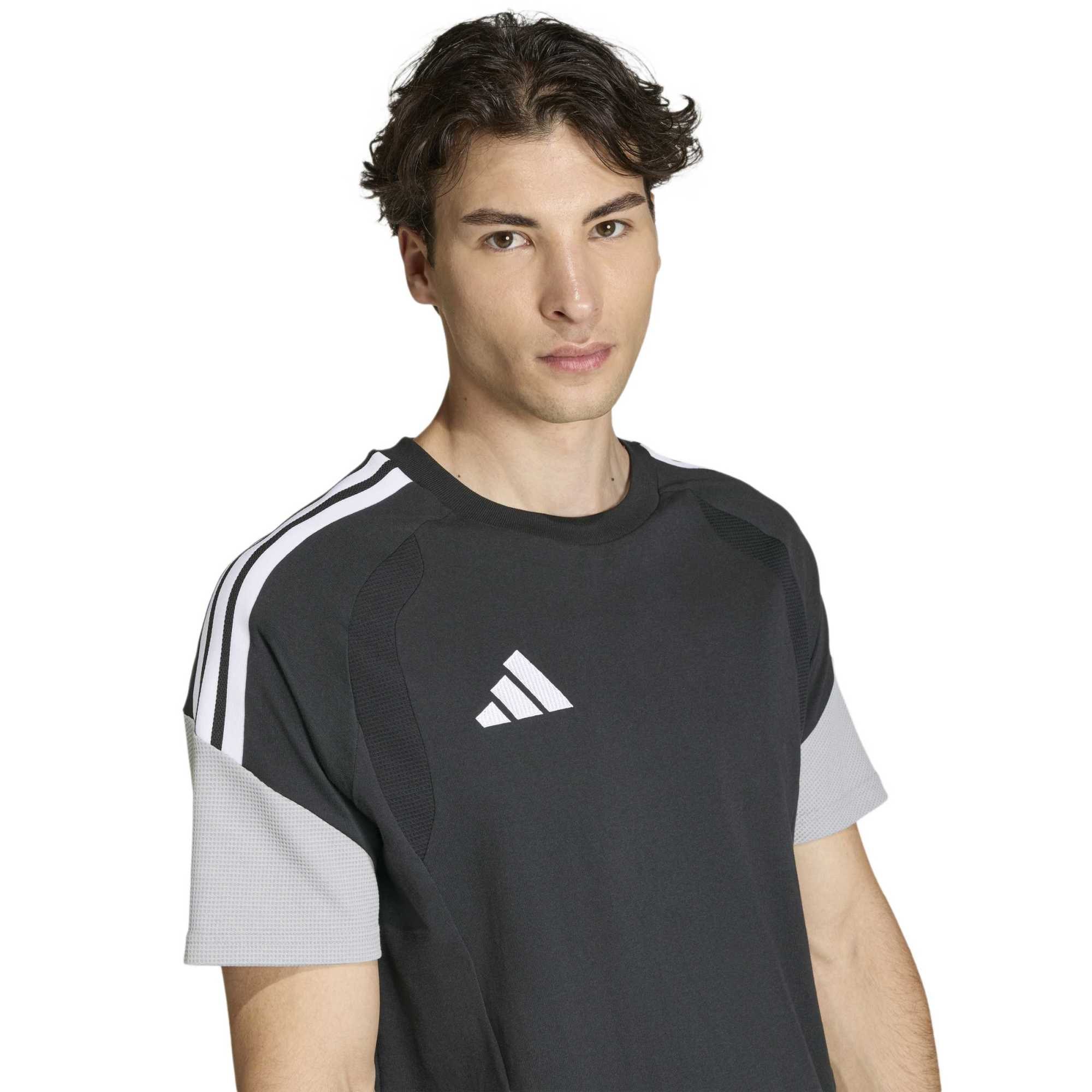 Adidas Erkek Futbol T-shirt Tiro26C Tee Jy0629