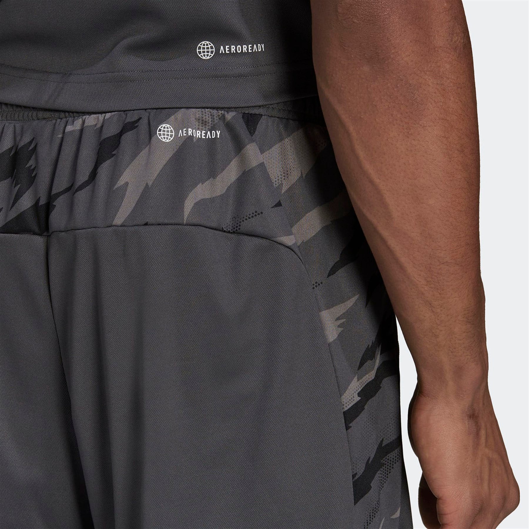 Adidas Erkek Günlük Şort Feelstrcamo Sho Hd4321