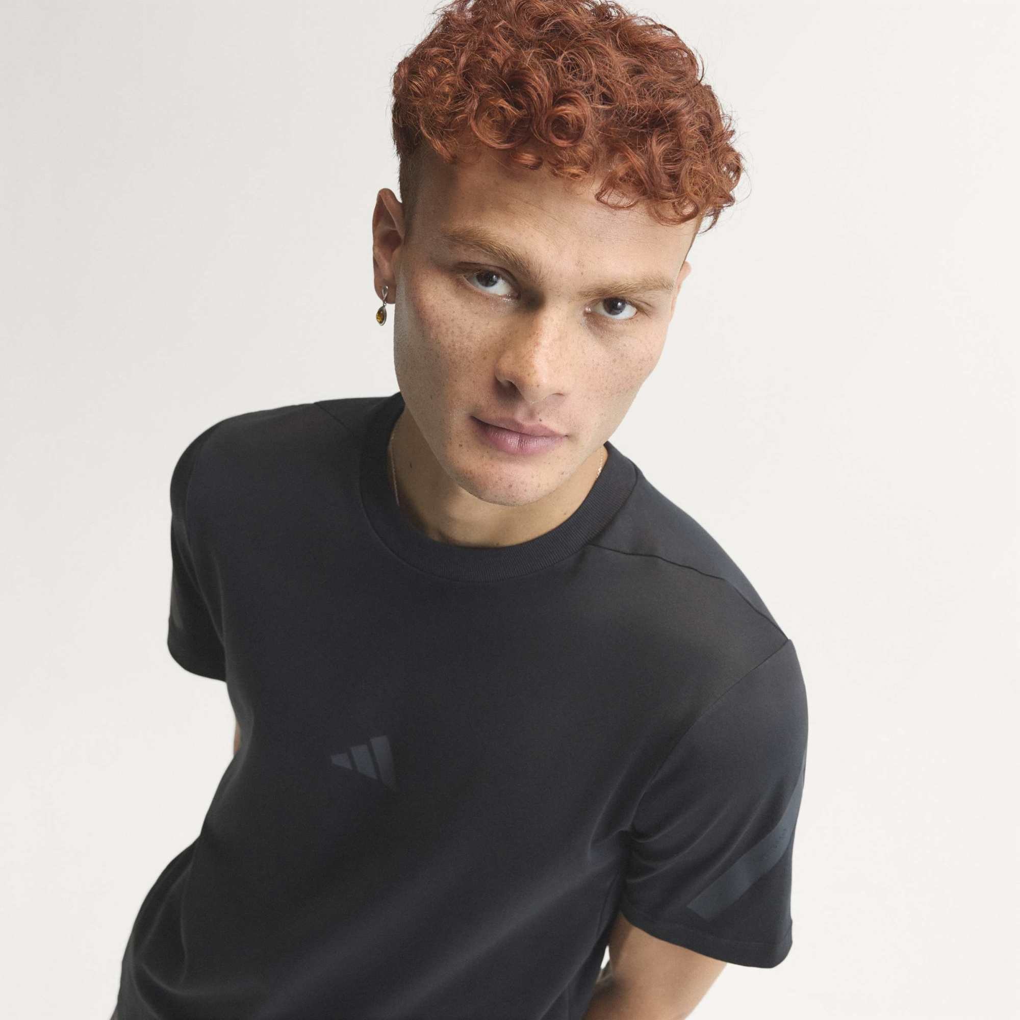 Adidas Erkek Günlük T-Shirt M Z.N.E. Tee Re KF3796