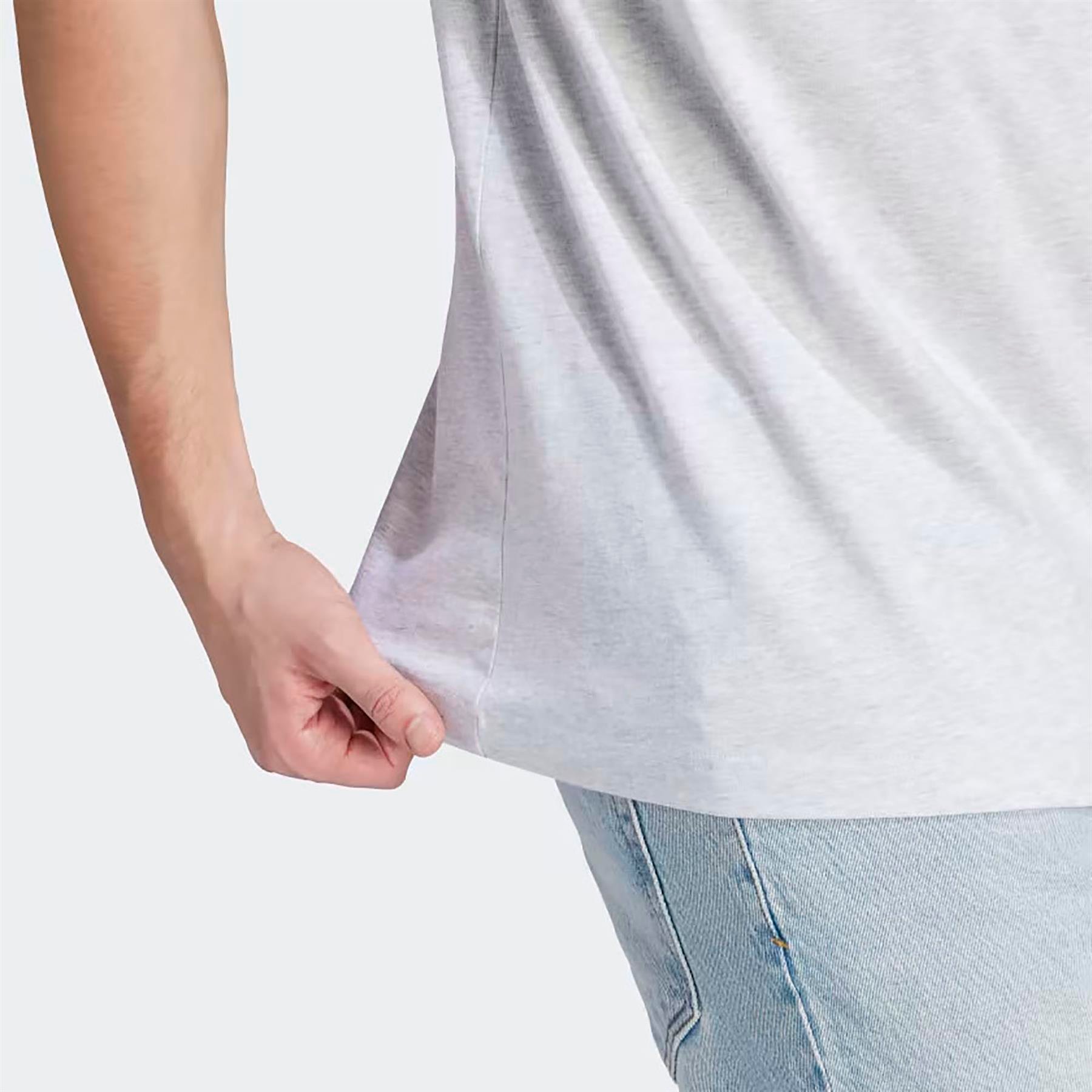 Adidas Erkek Günlük T-Shirt Tiro Box G T Iı5878