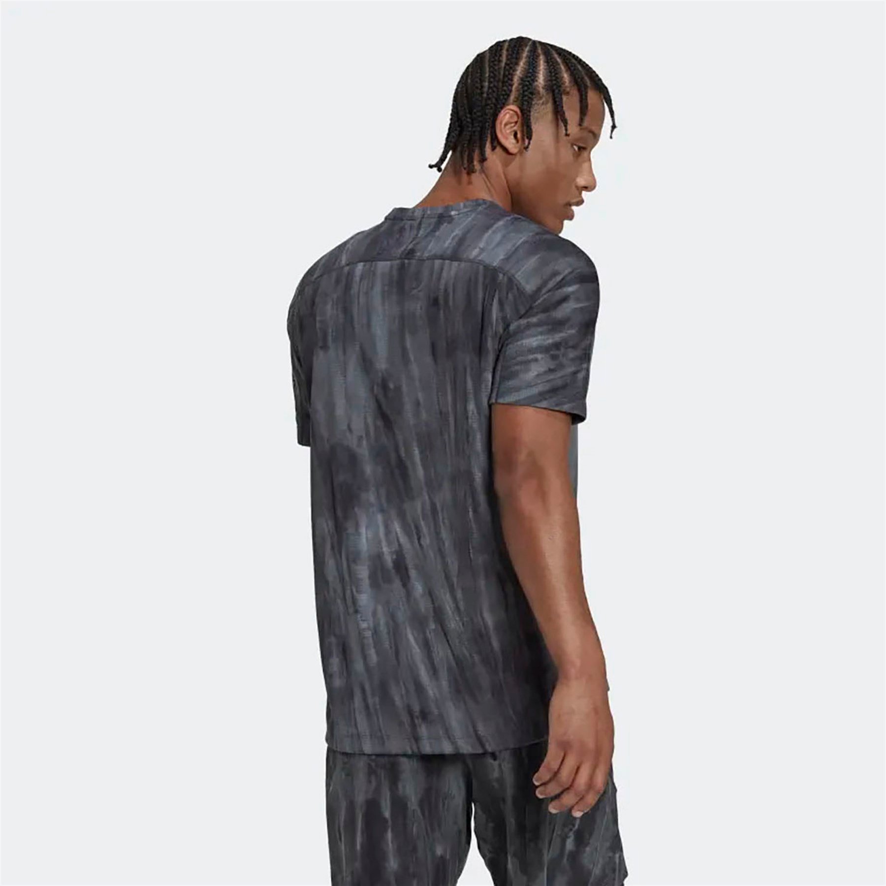 Adidas Erkek Günlük T-Shirt Wo Spray Tee Hm9914
