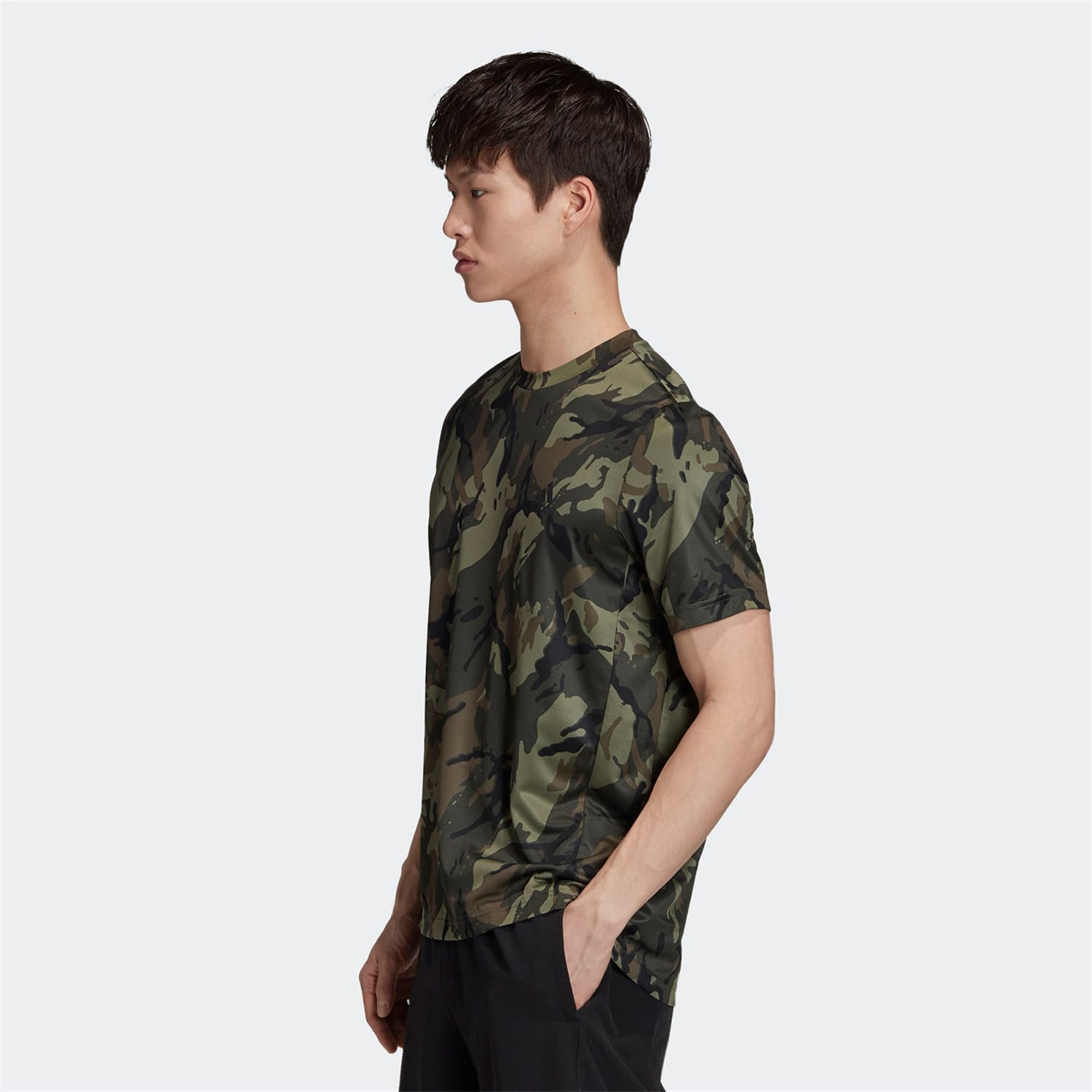 Adidas Erkek Koşu - Yürüyüş T-shirt M D2M Aop Tee Gd5294 M D2M AOP TEE