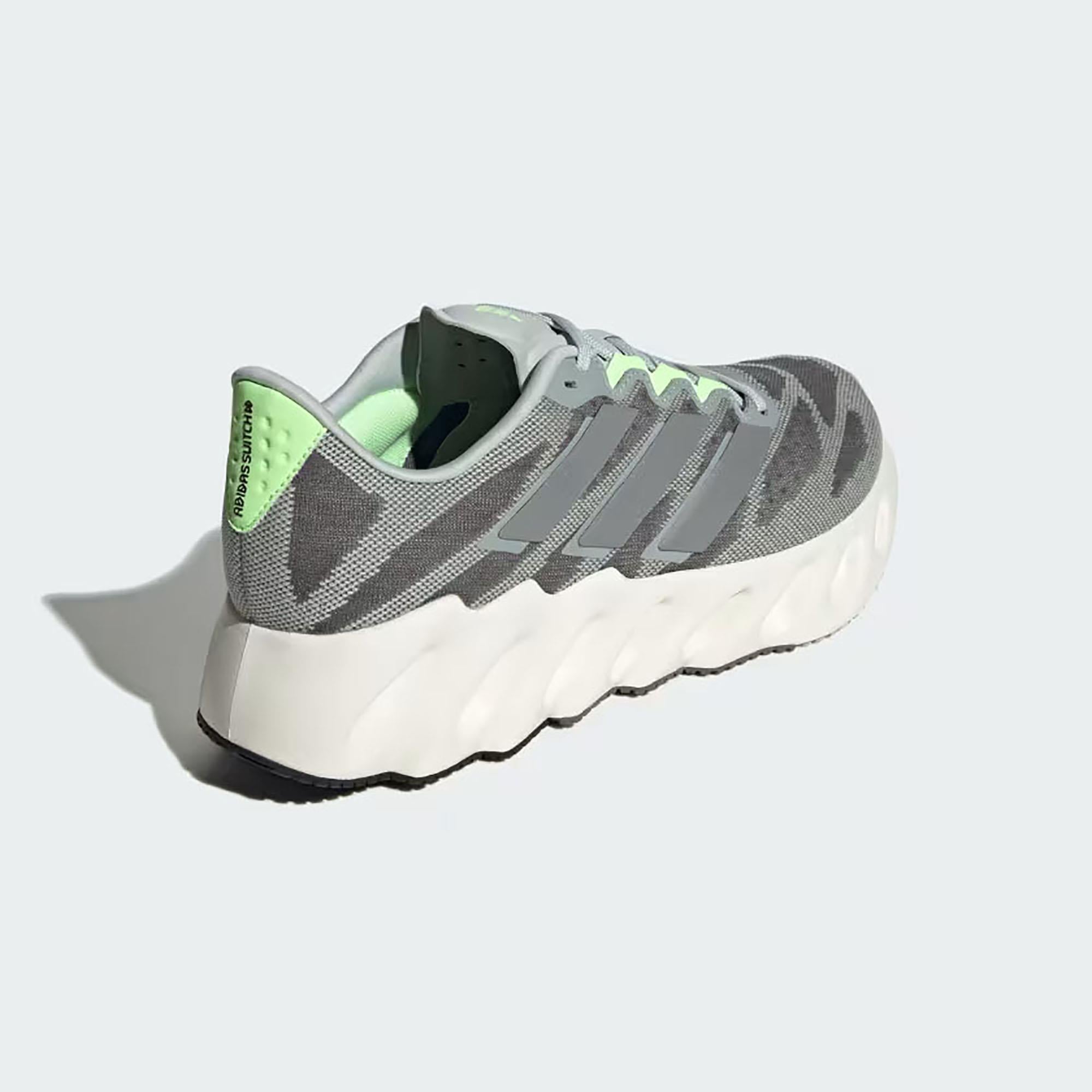 Adidas Erkek Koşu - Yürüyüş Ayakkabı Switch Fwd M Id2635 ADIDAS SWITCH FWD M