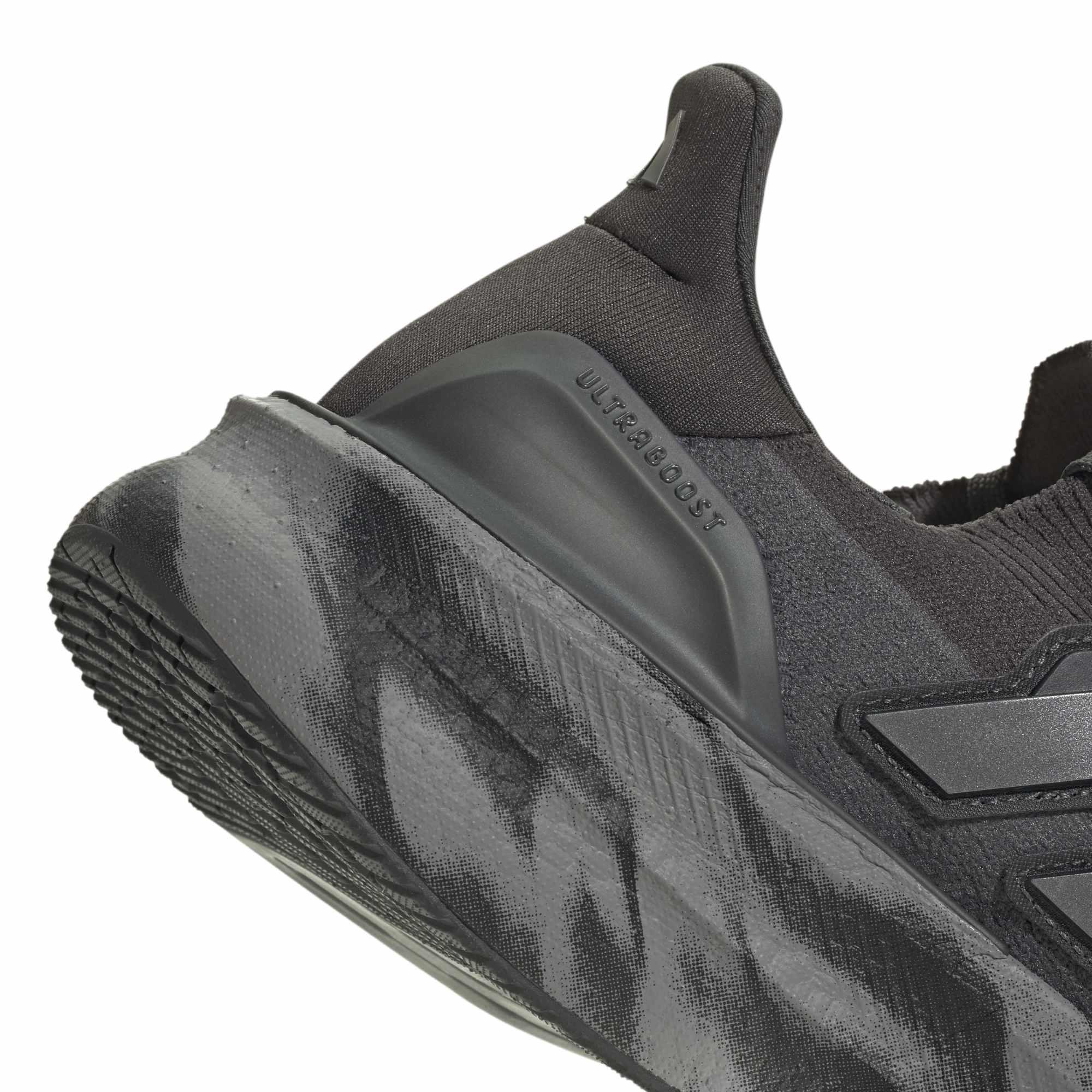 Adidas Erkek Koşu - Yürüyüş Ayakkabı Ultraboost 5 Js4522