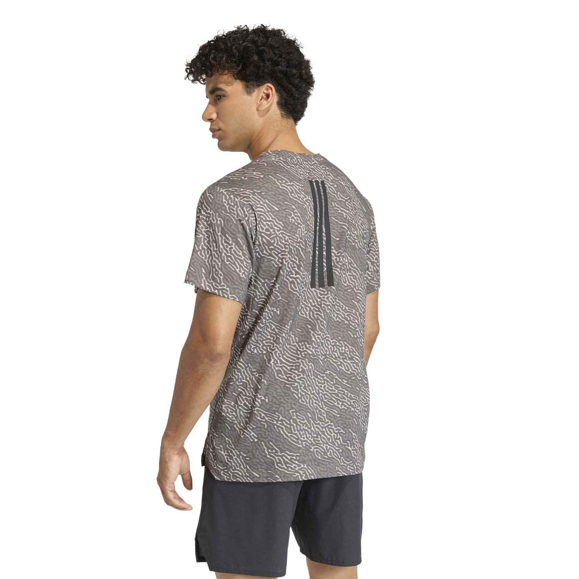 Adidas Erkek Koşu - Yürüyüş T-Shirt D4T Aop Tee Kf3098