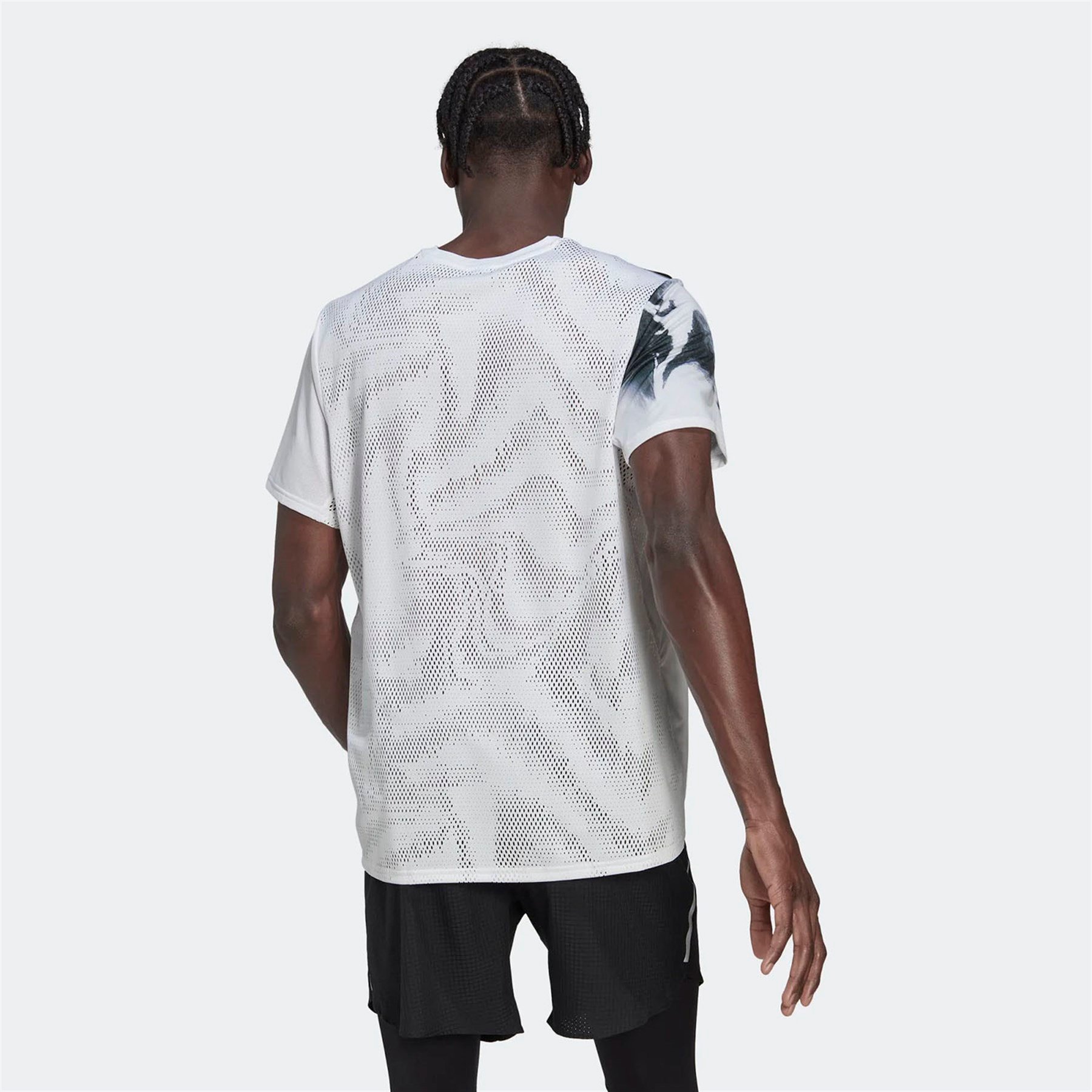 Adidas Erkek Koşu - Yürüyüş T-Shirt Fast Tee Men Hn9478 FAST TEE MEN