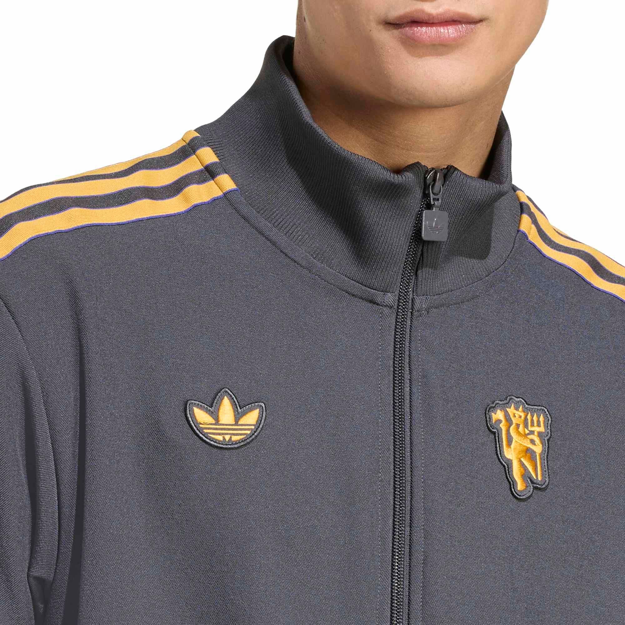 Adidas Erkek Manchester United Futbol Eşofman Üstü Mufc Icon Tt Jn2816