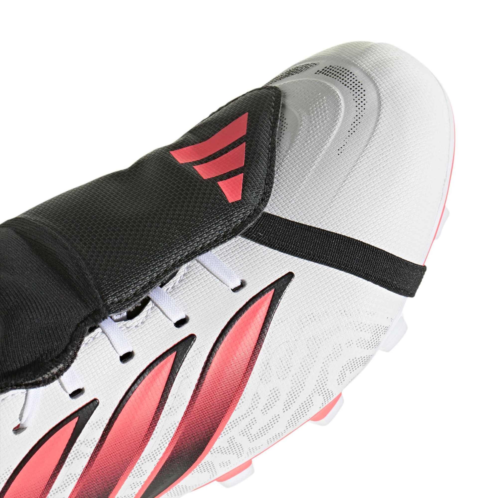 Adidas Futbol Ayakkabısı Predator Club FT FG-MG IH2117