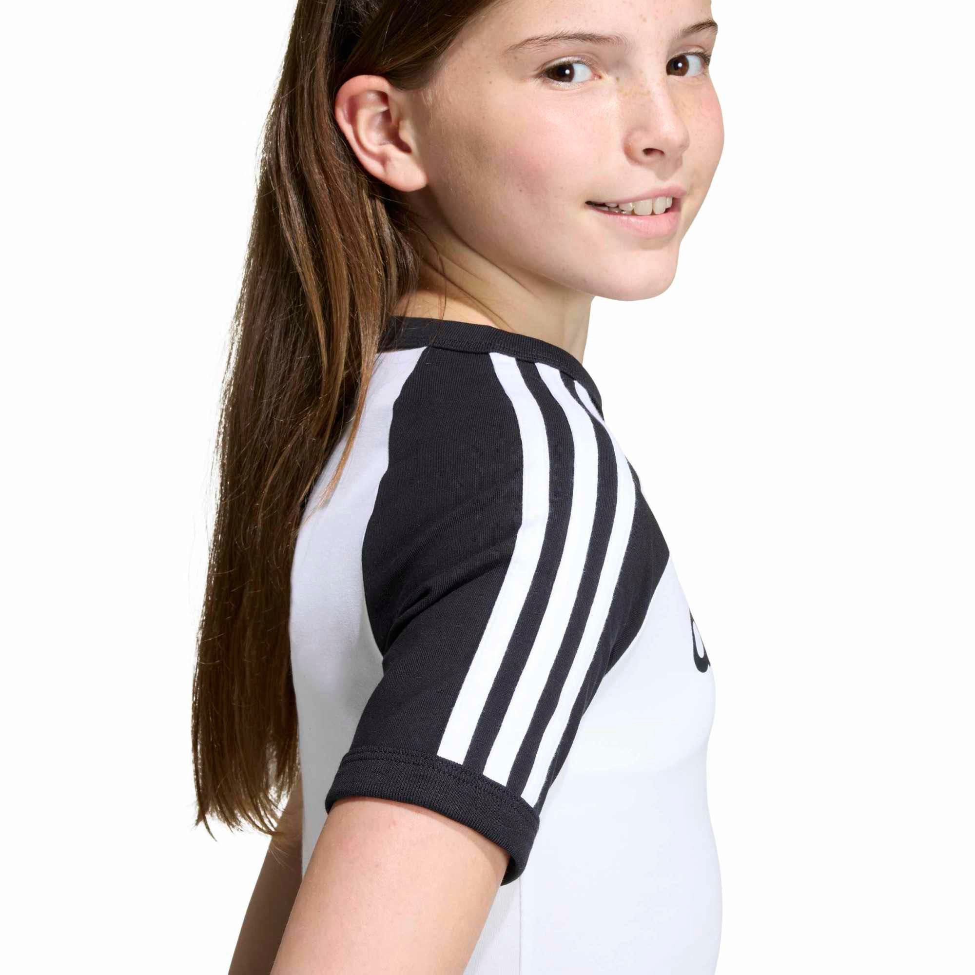 Adidas Genç Günlük T-Shirt 3S SL Tee KE2945 3S SL TEE
