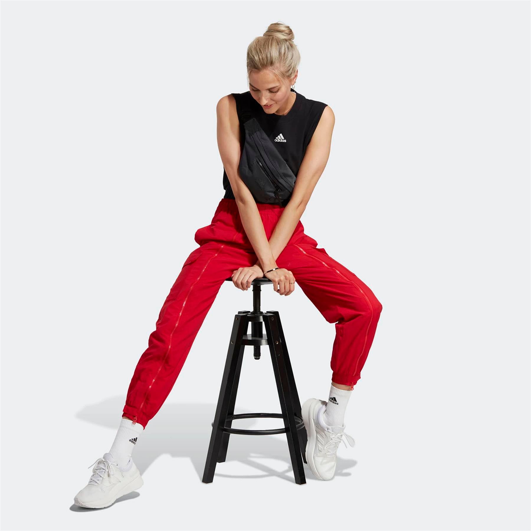 Adidas Kadın Günlük Eşofman Altı Dance Cargo Ic6658
