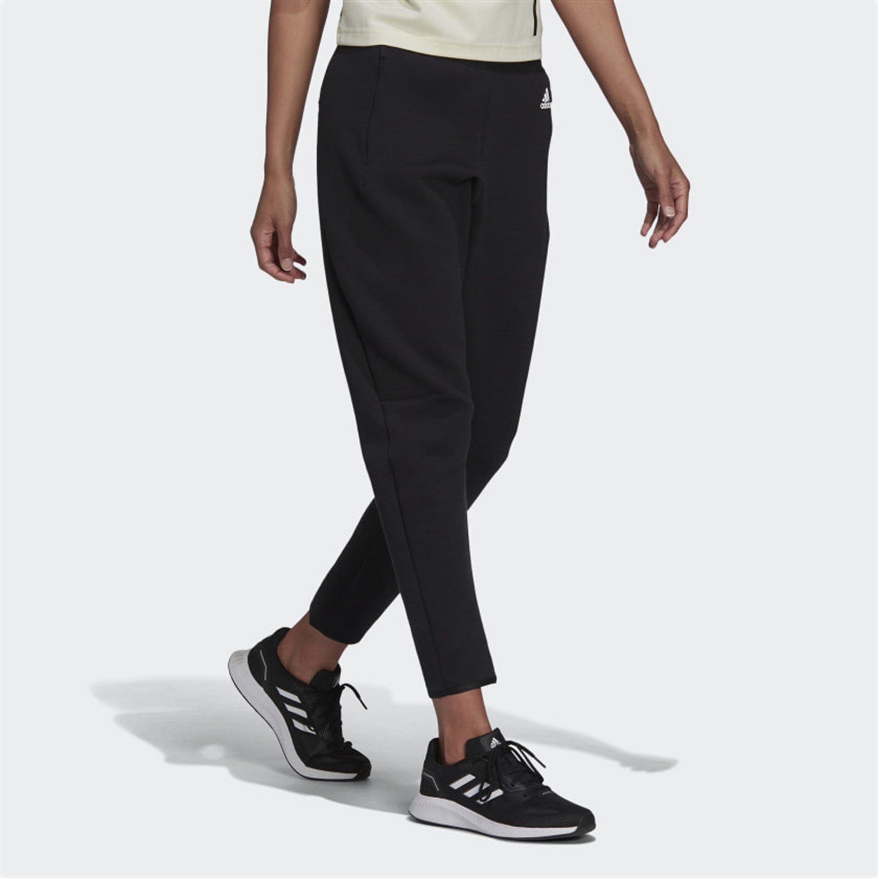 Adidas Kadın Günlük Eşofman Altı W Z.N.E Pt Gt9756 W Z.N.E PT