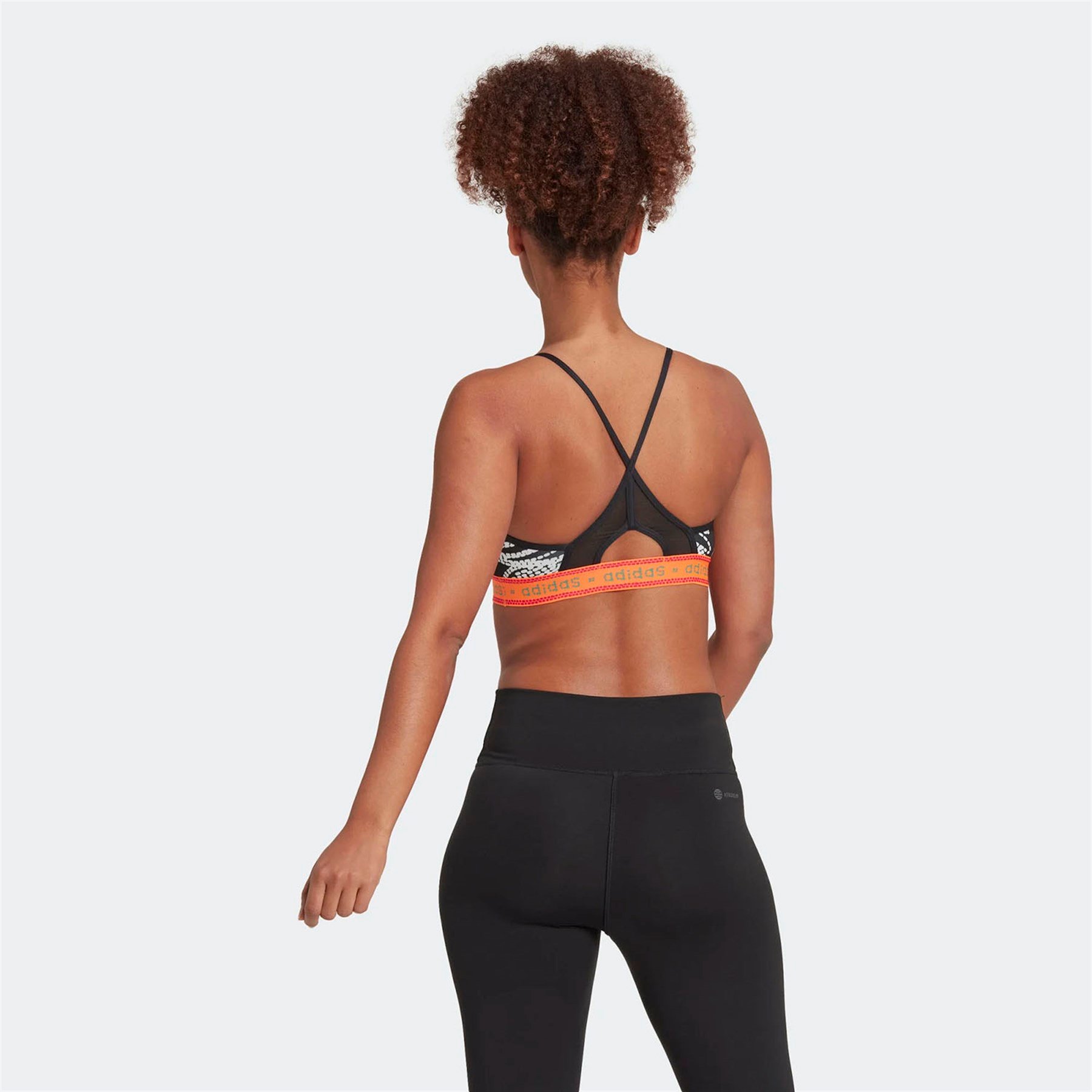 Adidas Kadın Günlük Sporcu Sütyeni Bra Farm Ls Bra HI5223