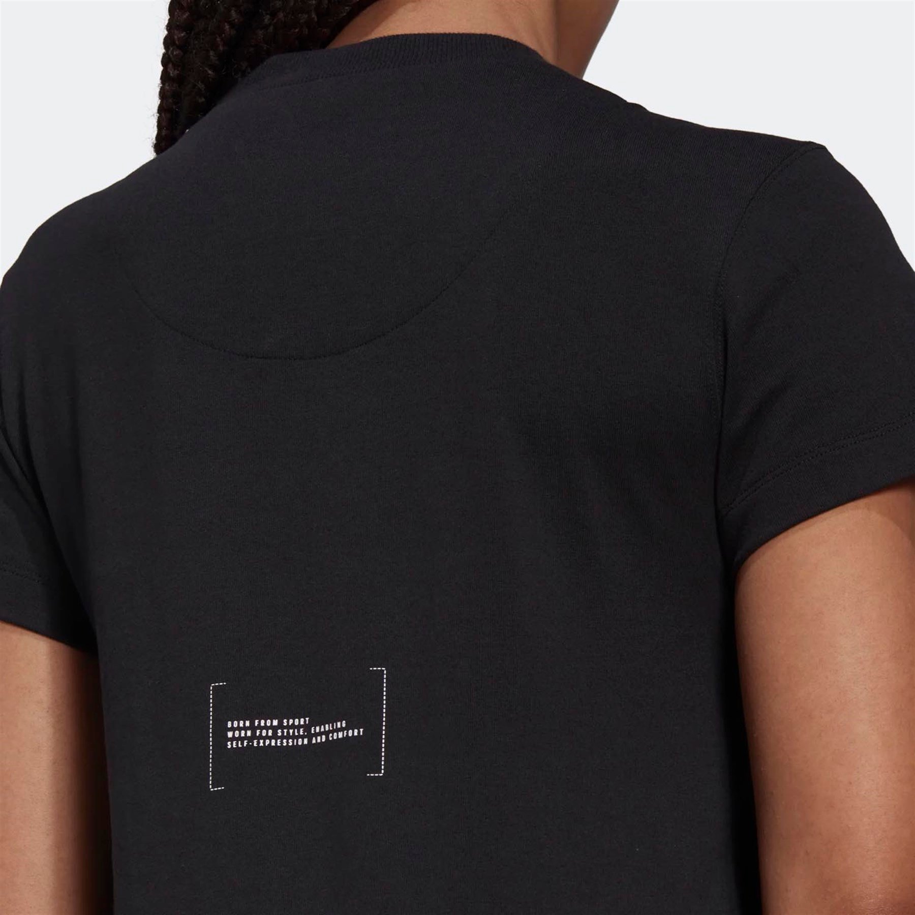 Adidas Kadın Günlük T-Shirt W New Clsc T Hg4354