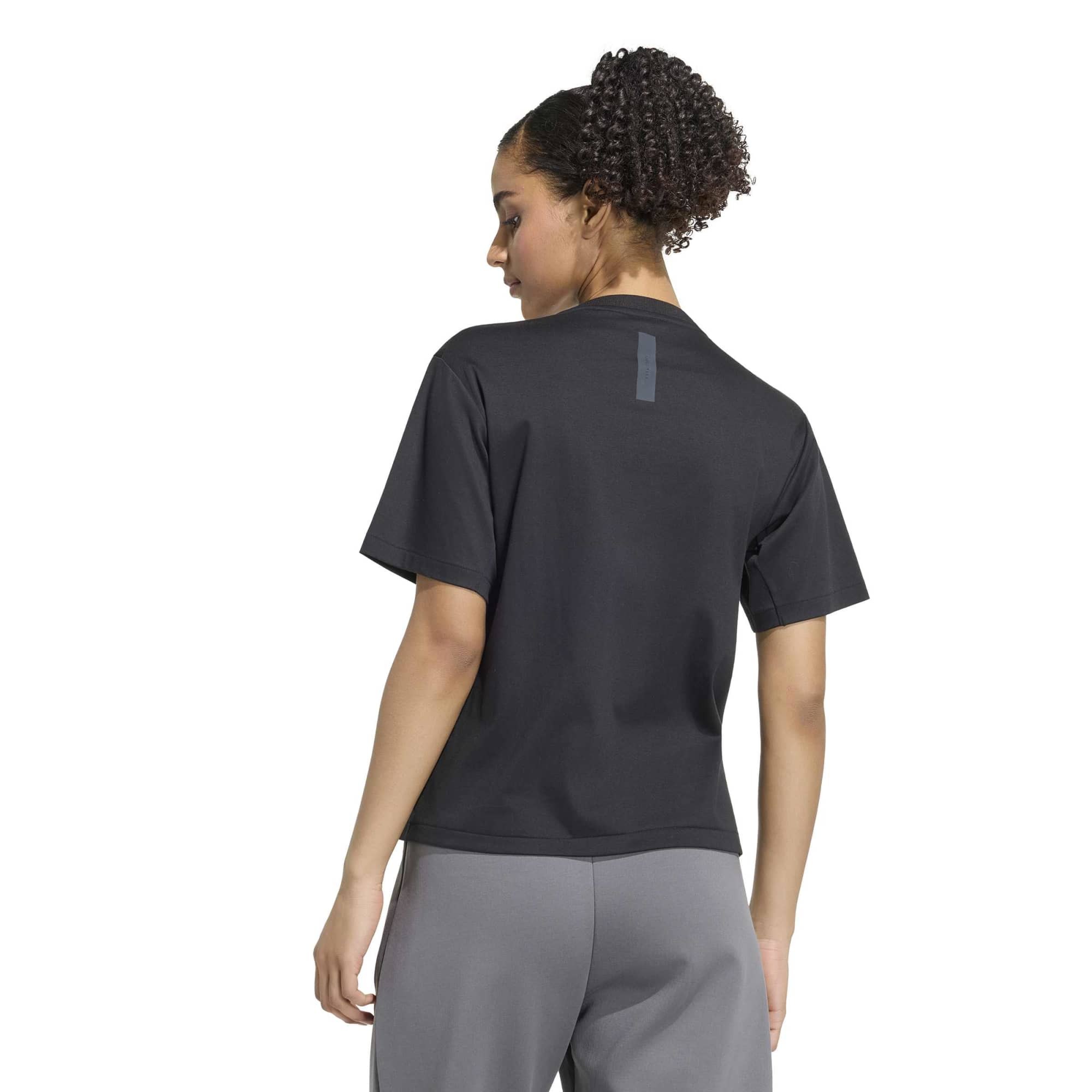Adidas Kadın Günlük T-Shirt W Z.N.E. Tee KF6357