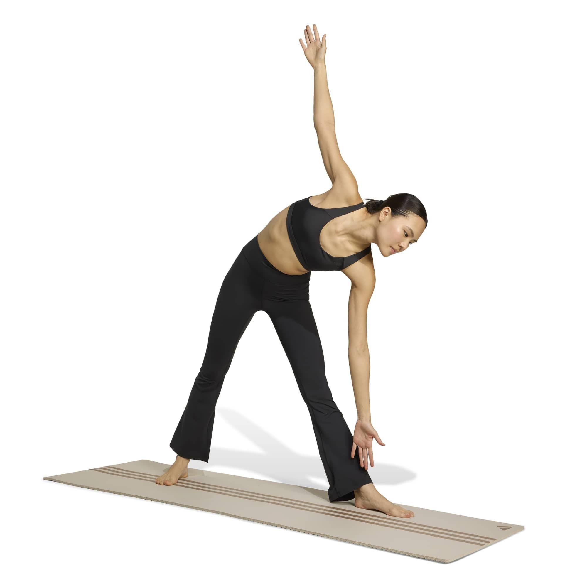 Adidas Kadın Günlük Tayt Allme Ess Flare Jw7667