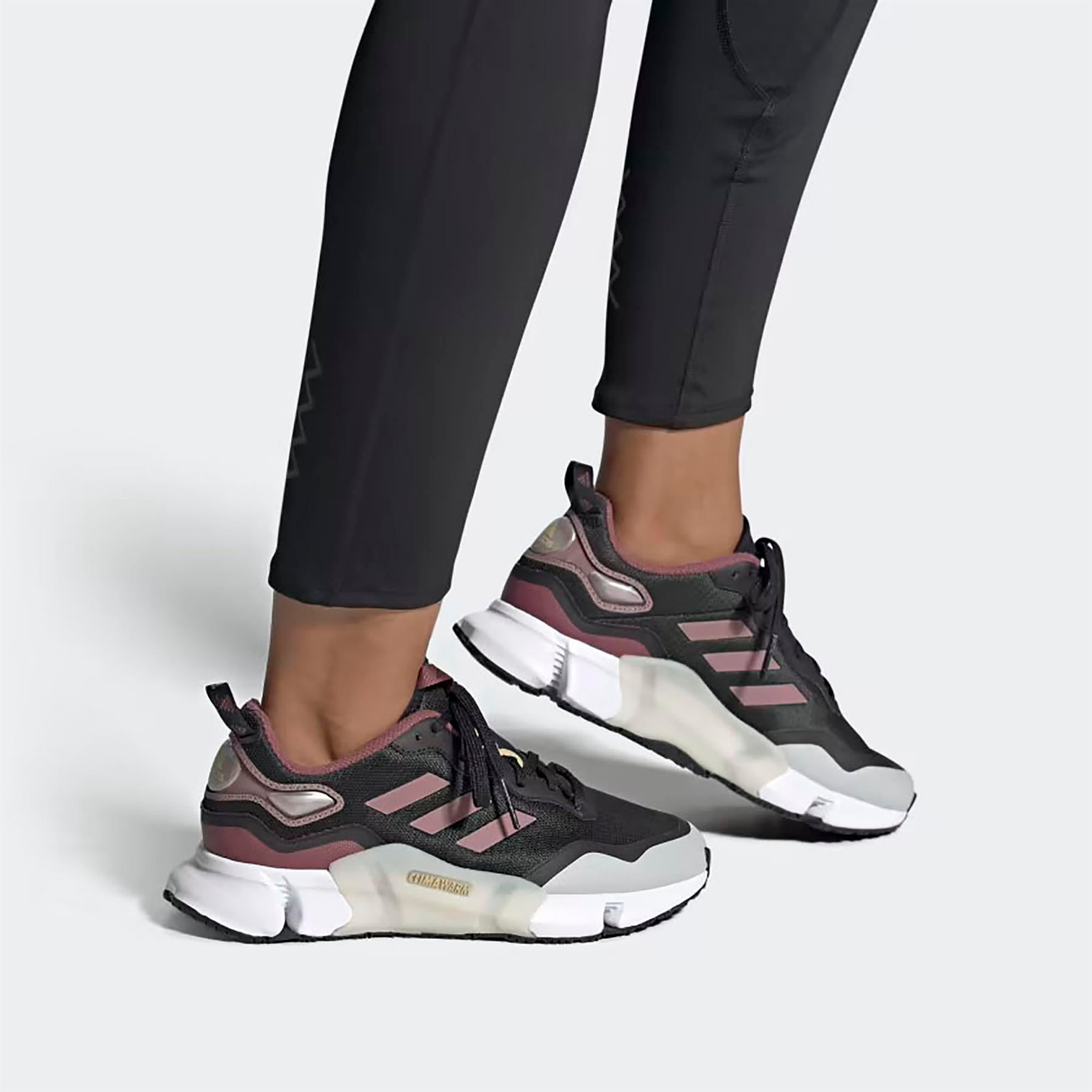 Adidas Kadın Koşu - Yürüyüş Ayakkabı Climawarm W Gy2367
