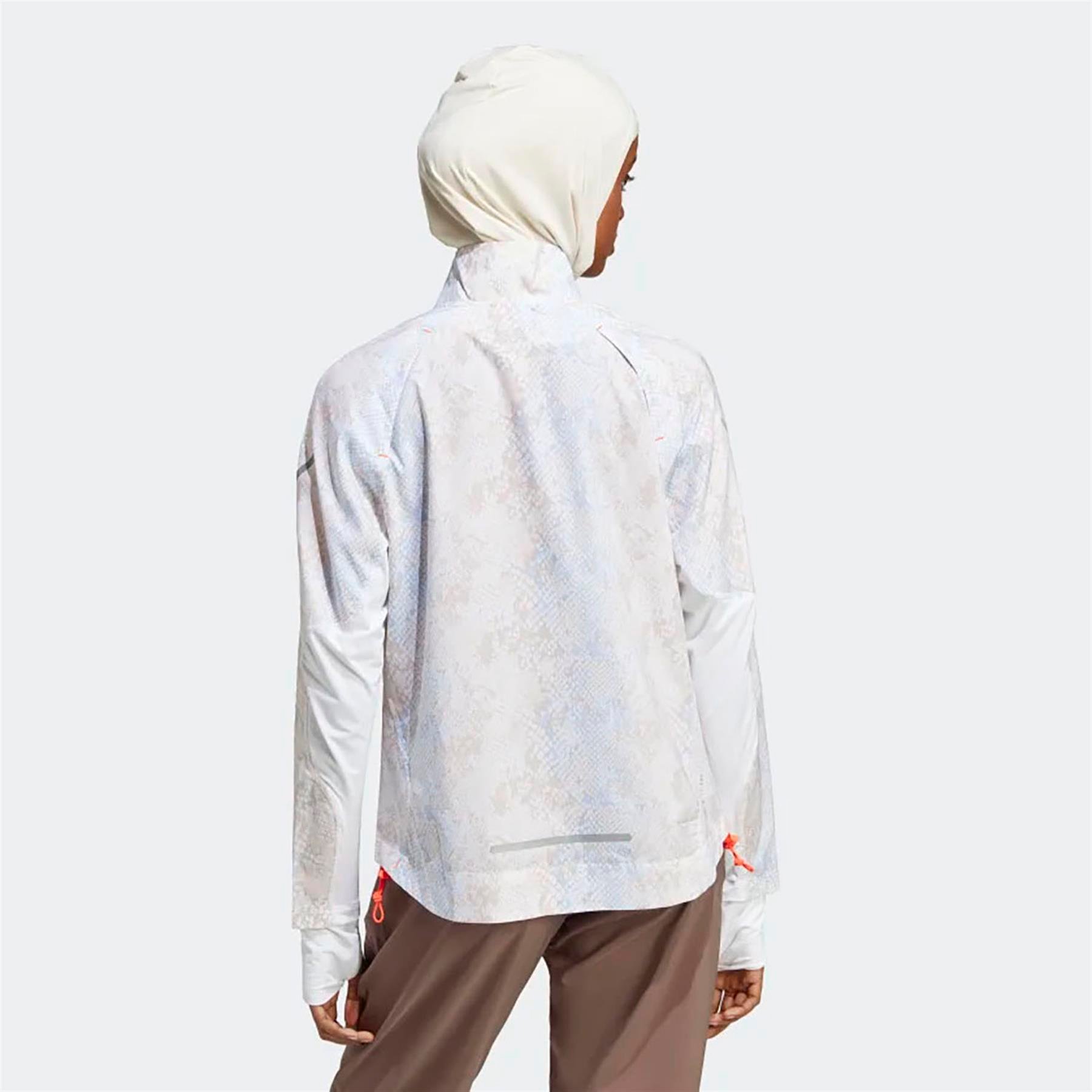 Adidas Kadın Koşu - Yürüyüş Mont Fast Jkt Aop Hm4320
