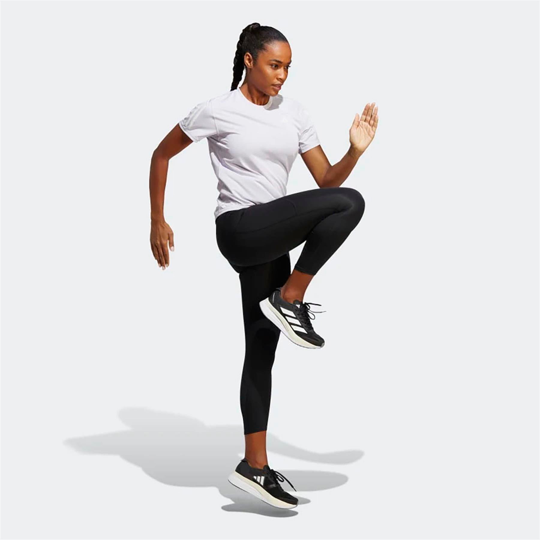 Adidas Kadın Koşu - Yürüyüş T-Shirt Own The Run Tee Ic5192