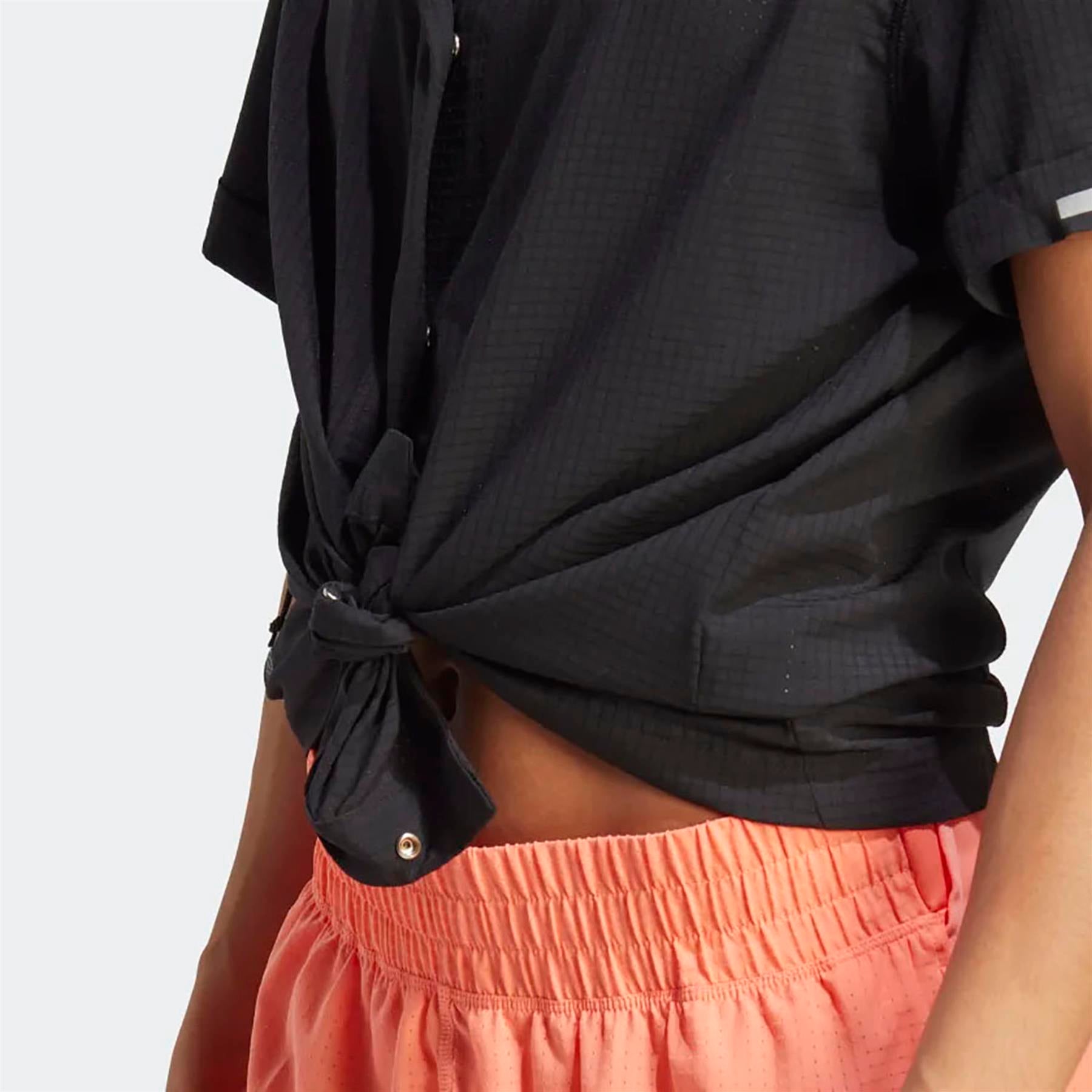 Adidas Kadın Koşu - Yürüyüş T-Shirt Pad Xcity Ha4333