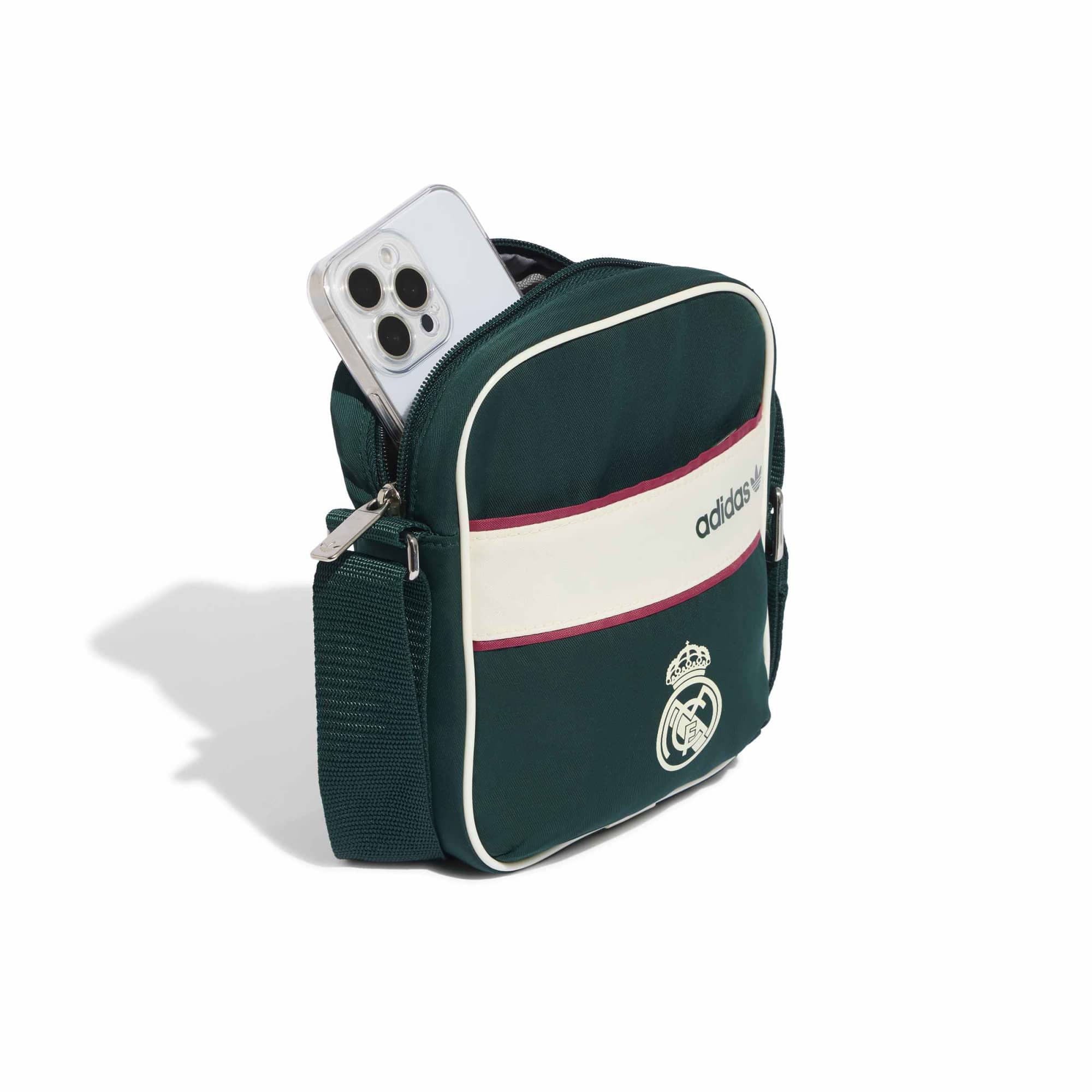 Adidas Real Madrid Günlük Çanta KS8132 REAL FSTVL BAG