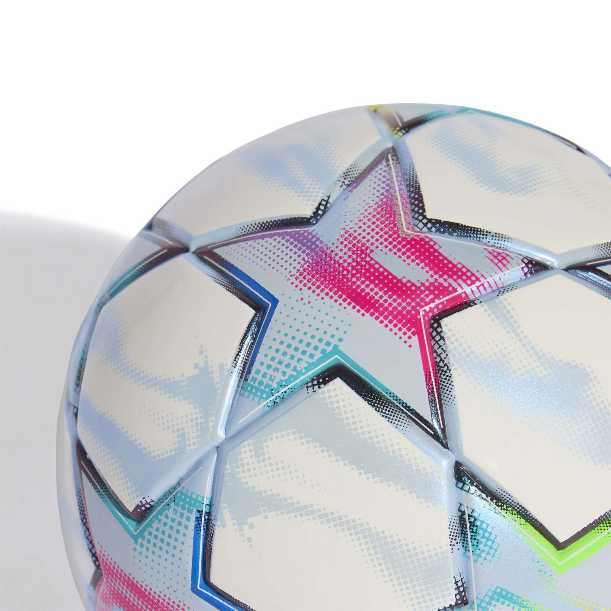 Adidas Şampiyonlar Ligi Futbol Topu Mini KE9770