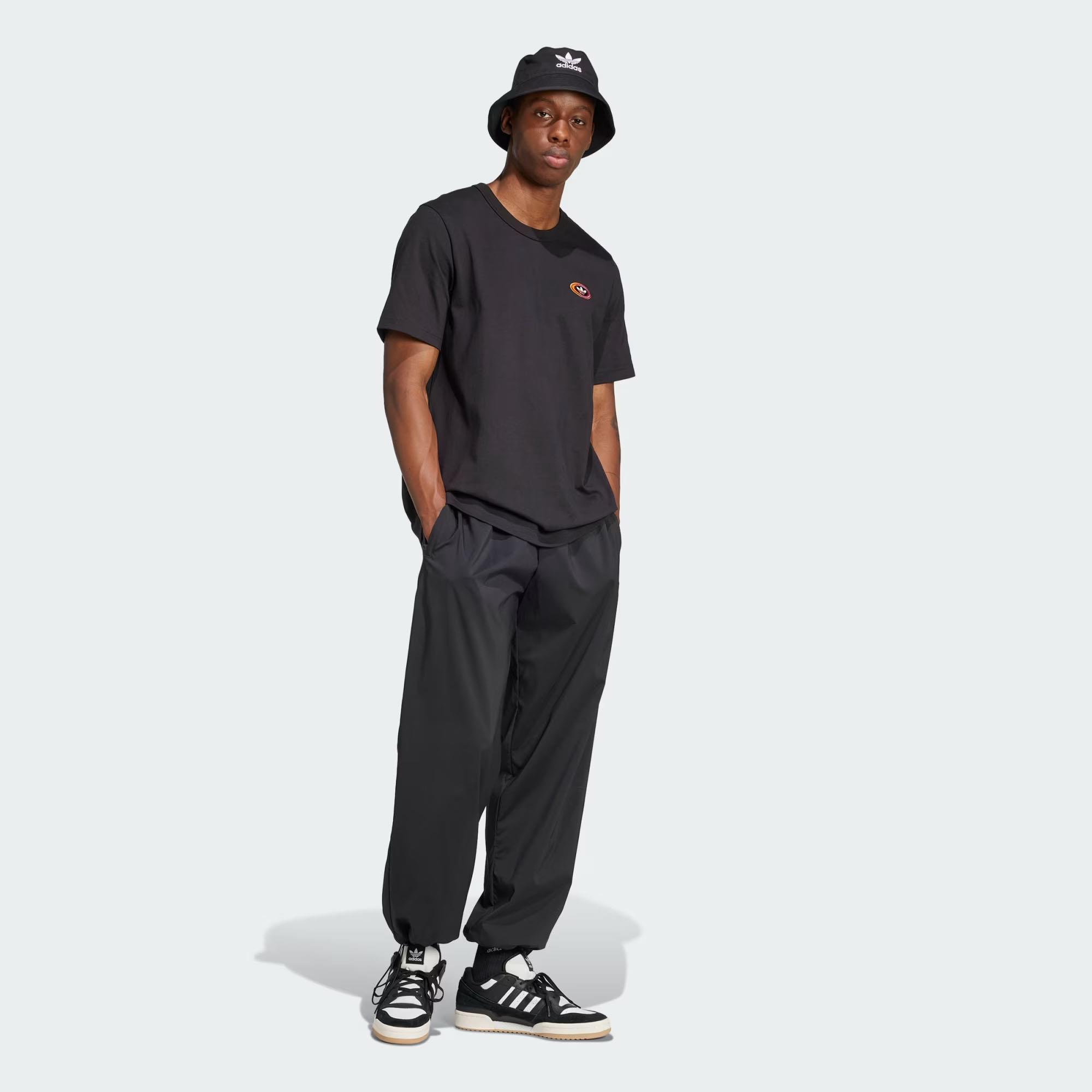 ARCHIVE GFX TEE