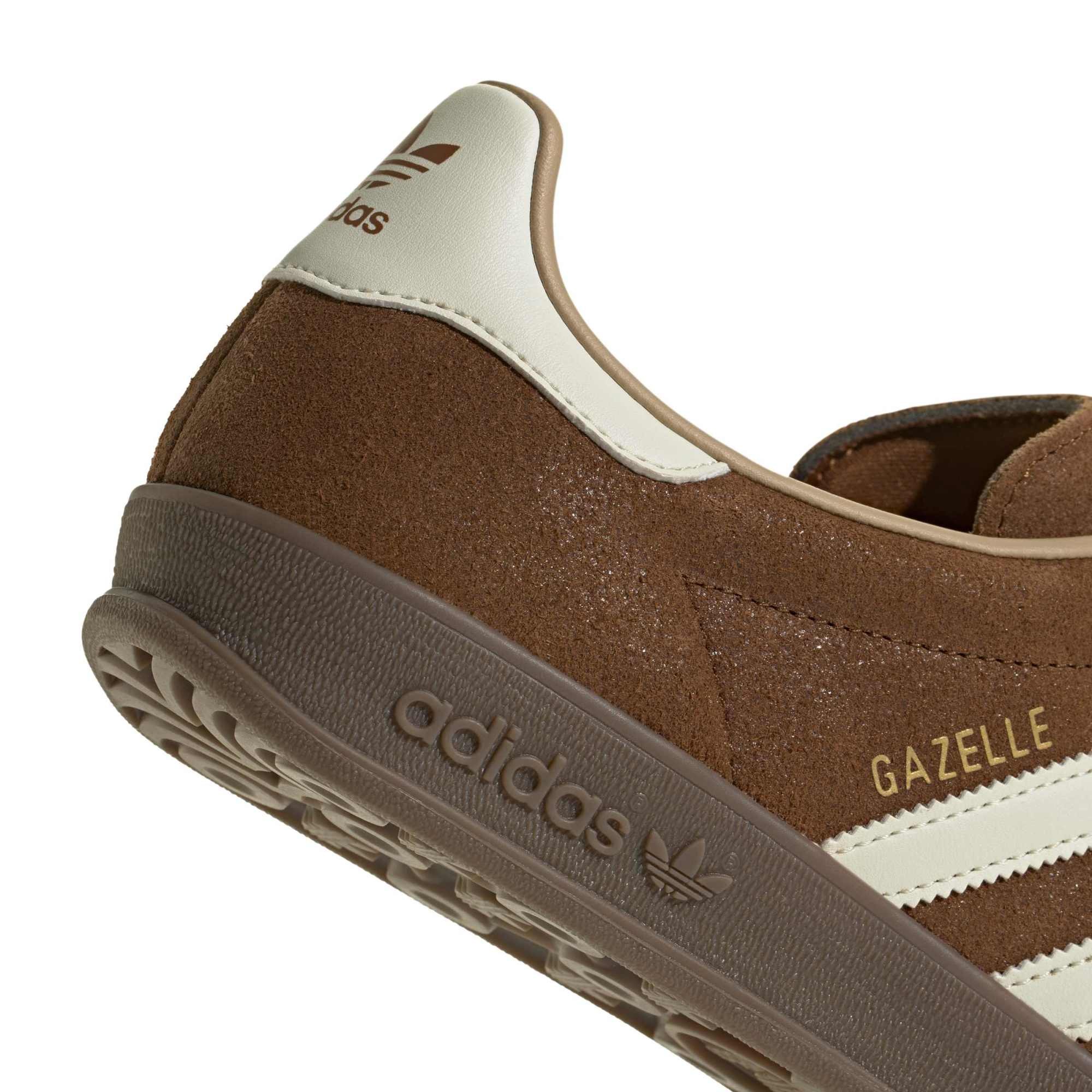 GAZELLE INDOOR