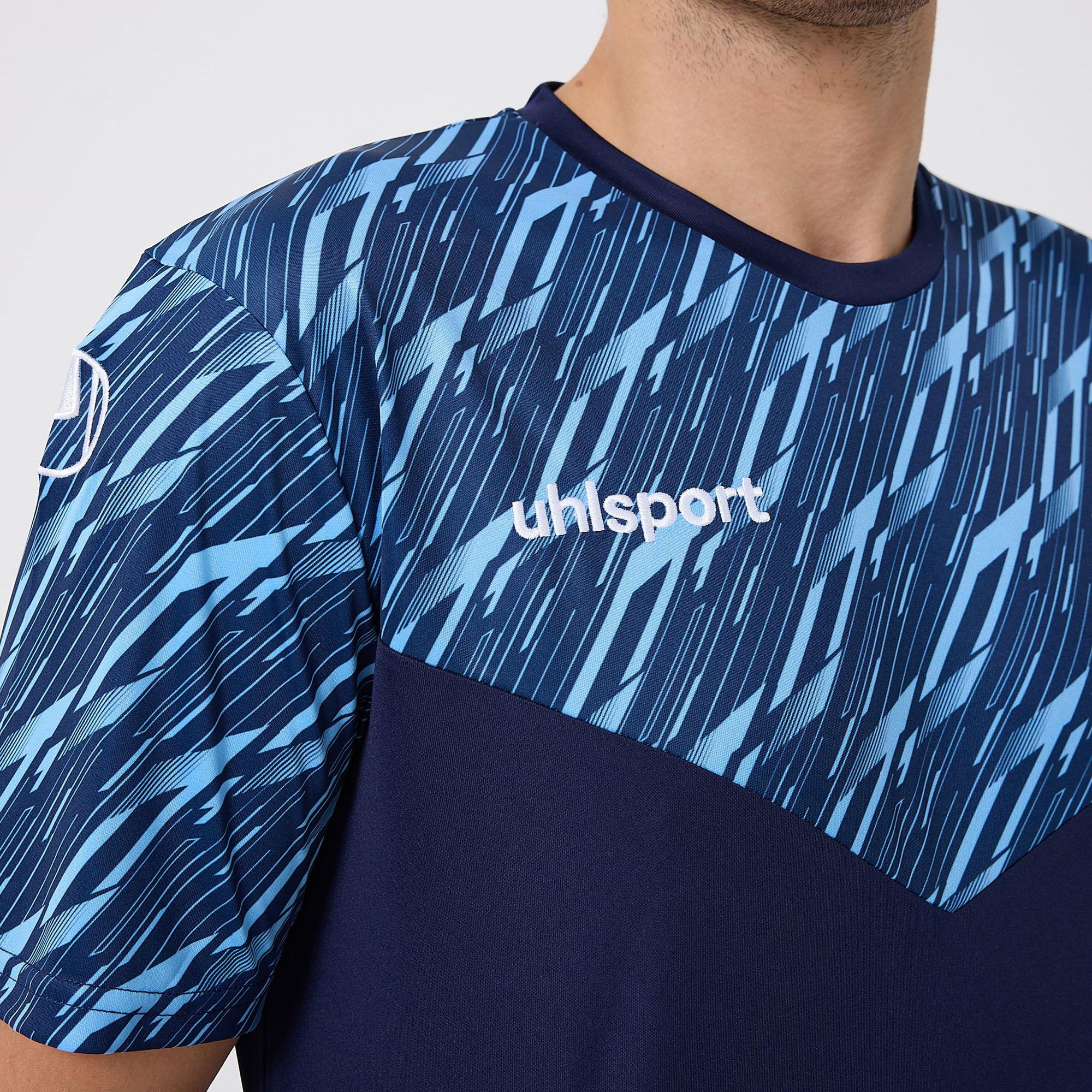 PROGRESSIVE TRAINING T-SHIRT