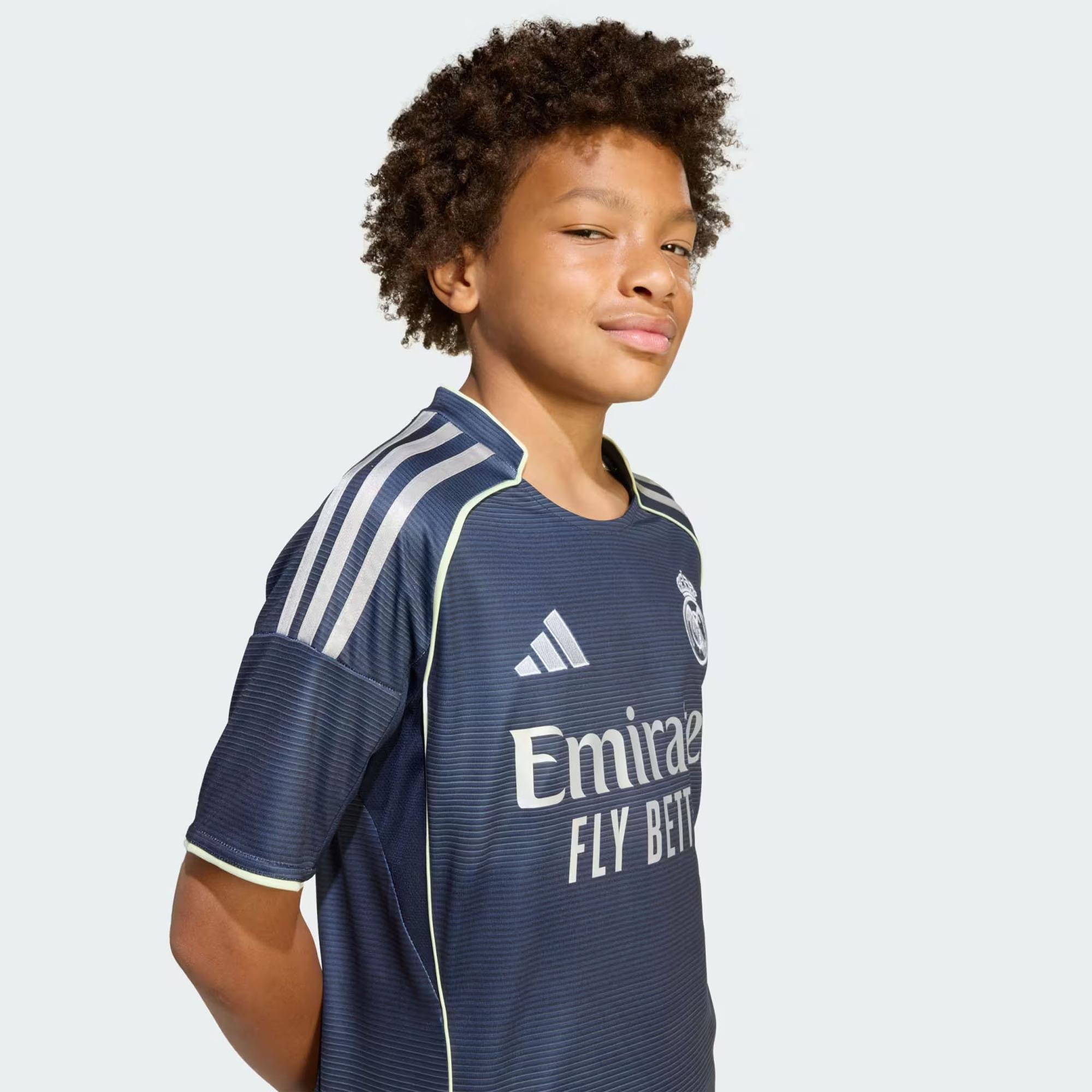 Real Madrid 25-26 Away Jersey Kids