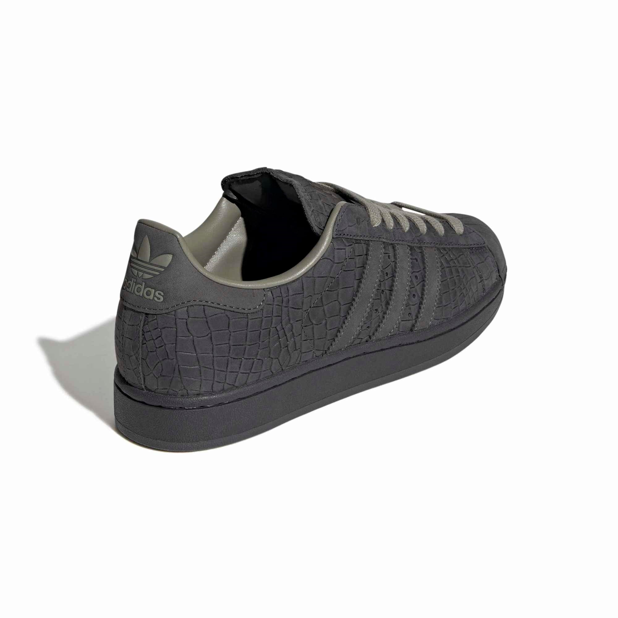 SUPERSTAR II