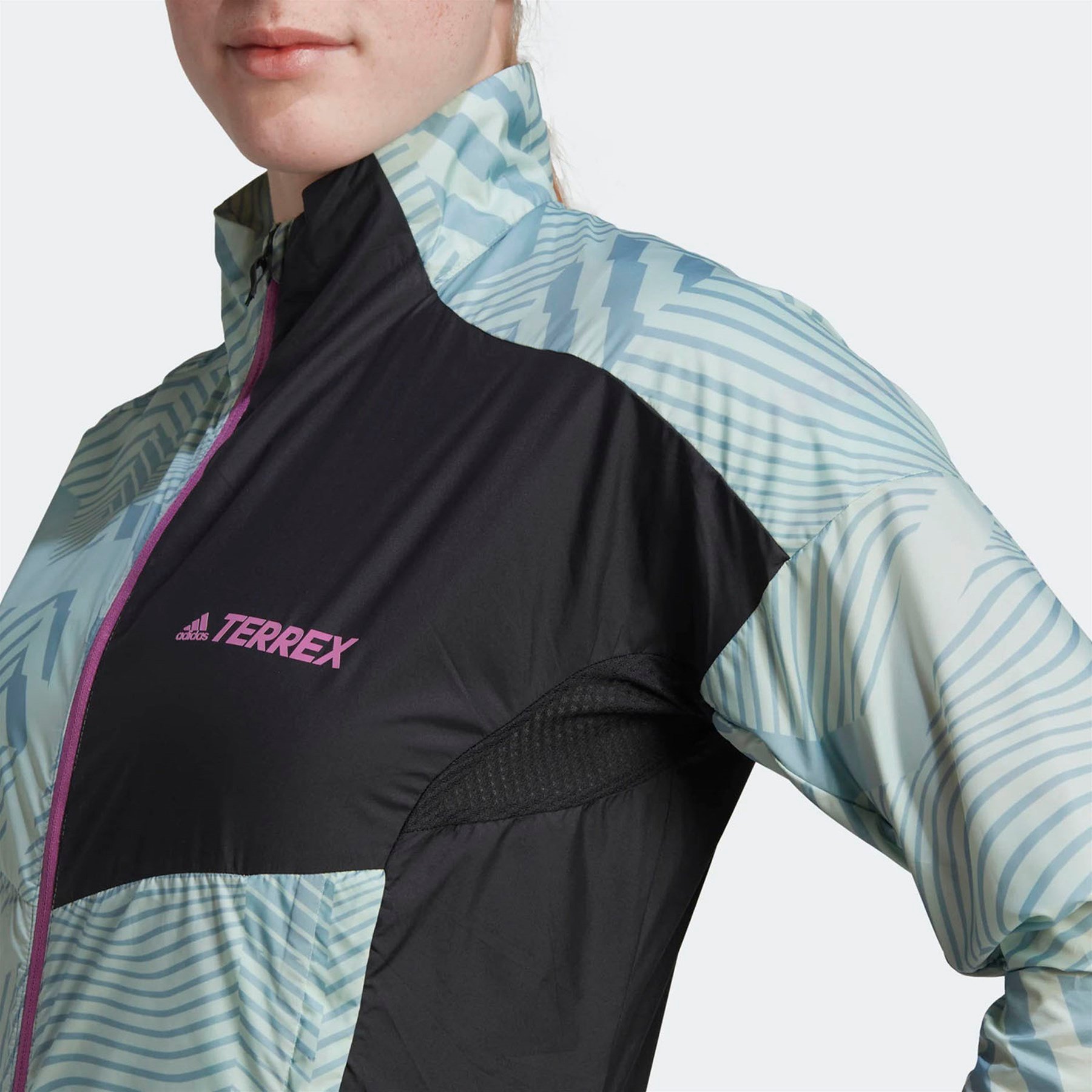 TRAIL WIND J W
