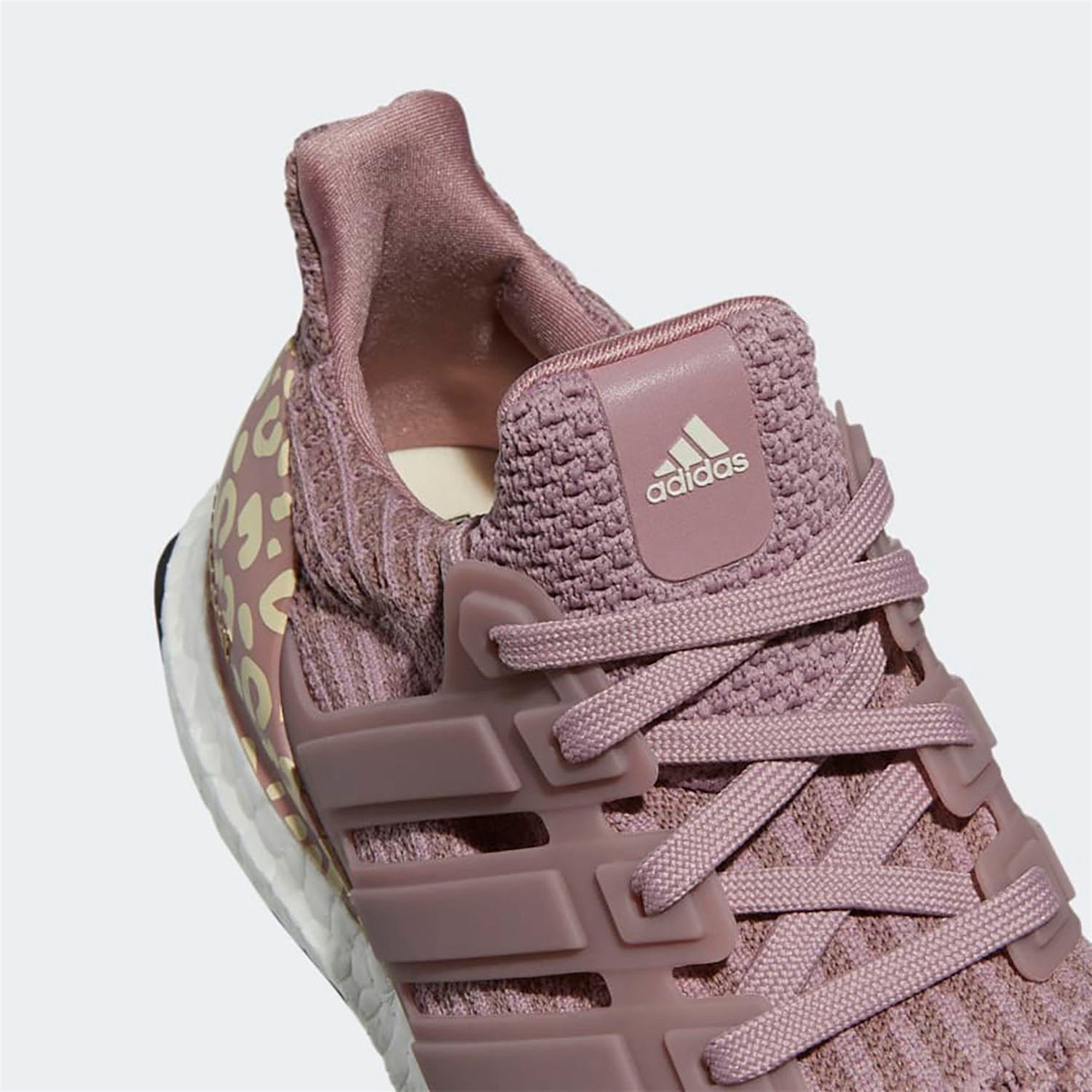 ULTRABOOST 5.0 DNA W