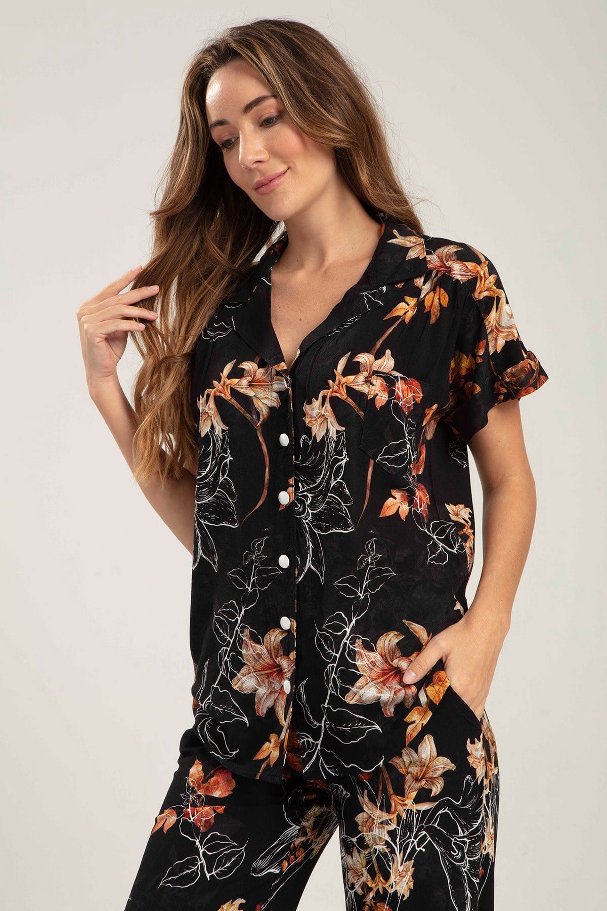 Bone 5247 Desen Detaylı Önden Düğmeli Lohusa Pijama Takımı