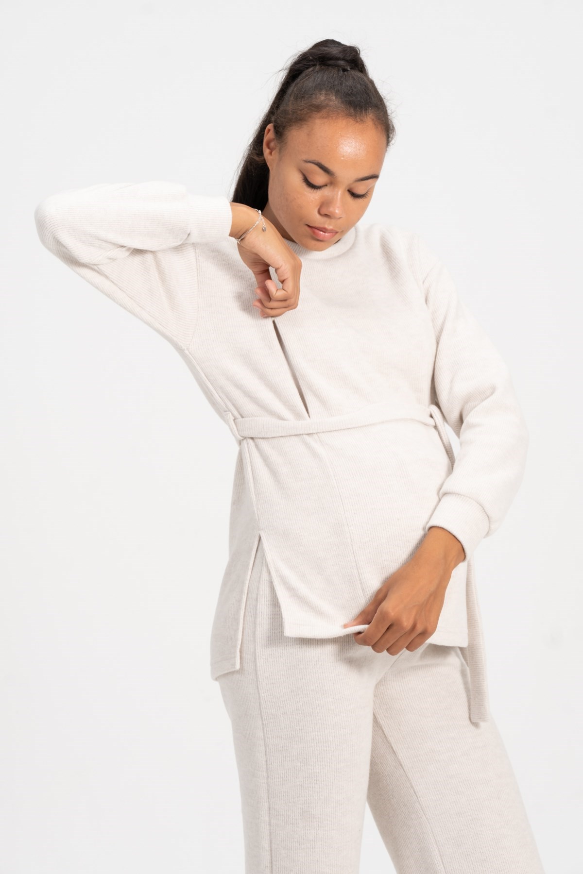 Busa Hamile Emzirme Detalı Yüksel Bel Bol Paça Triko Takım Krem