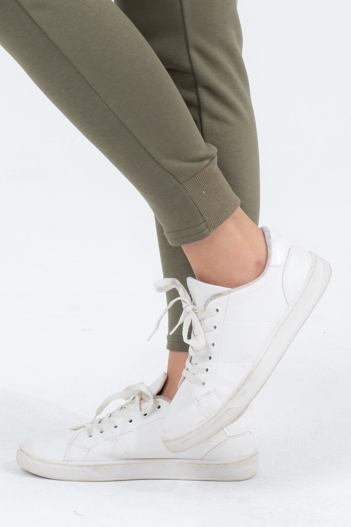 Busa Hamile Emzirme Detaylı Esnek Karın Bantlı Üç İplik Eşofman Takımı Haki