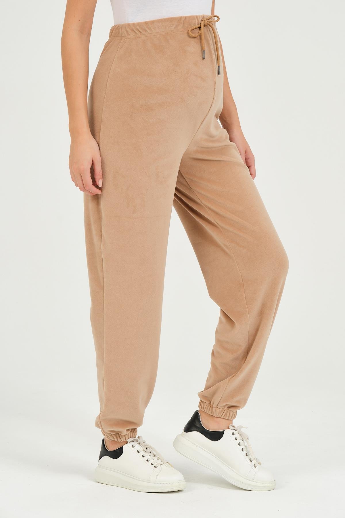 Busa Hamile Emzirme Detaylı Kapüşonlu Kadife Takım Kahverengi