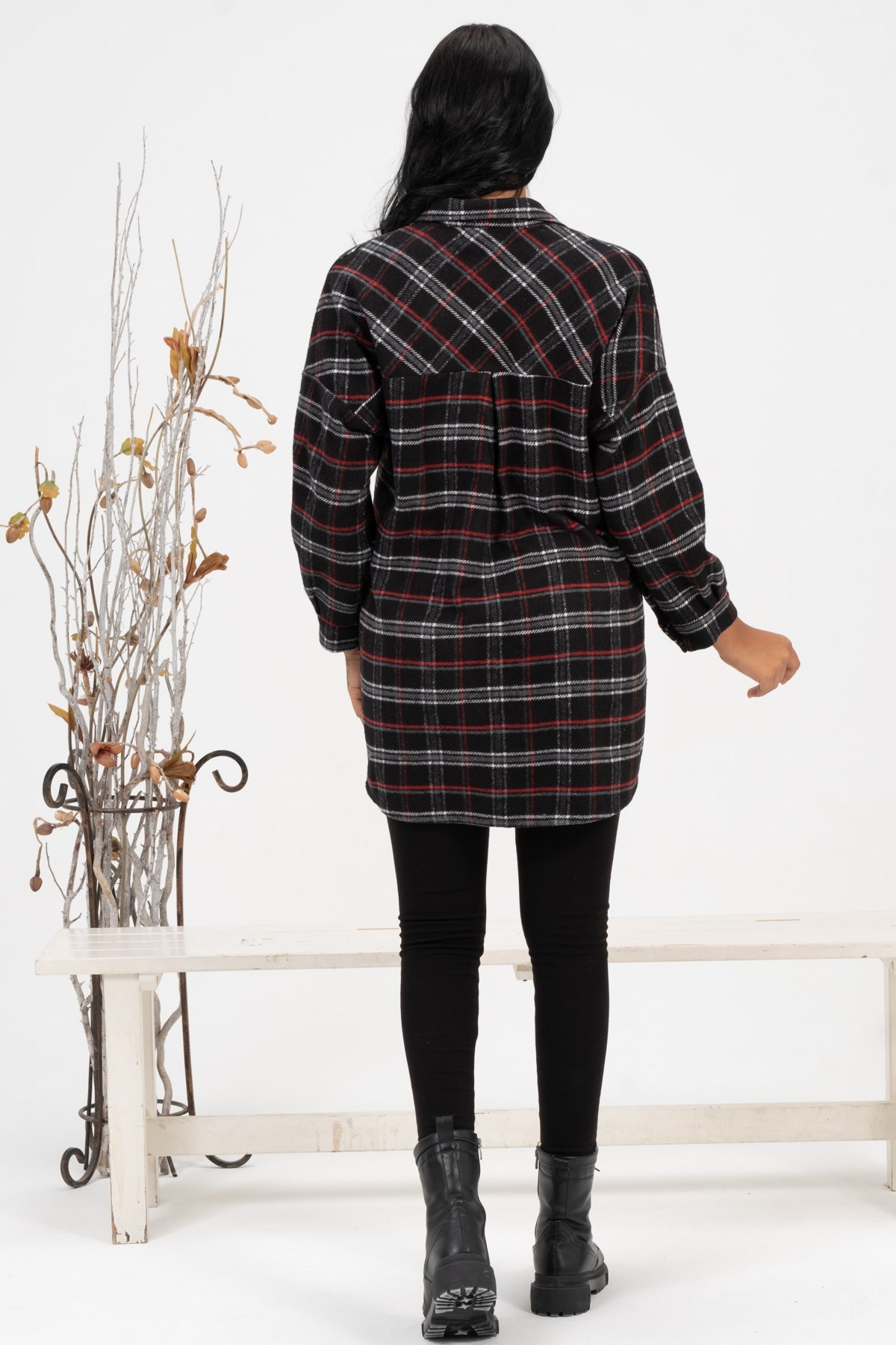 Busa Hamile Önden Cepli Düğmeli Ekose Oduncu Gömlek Siyah