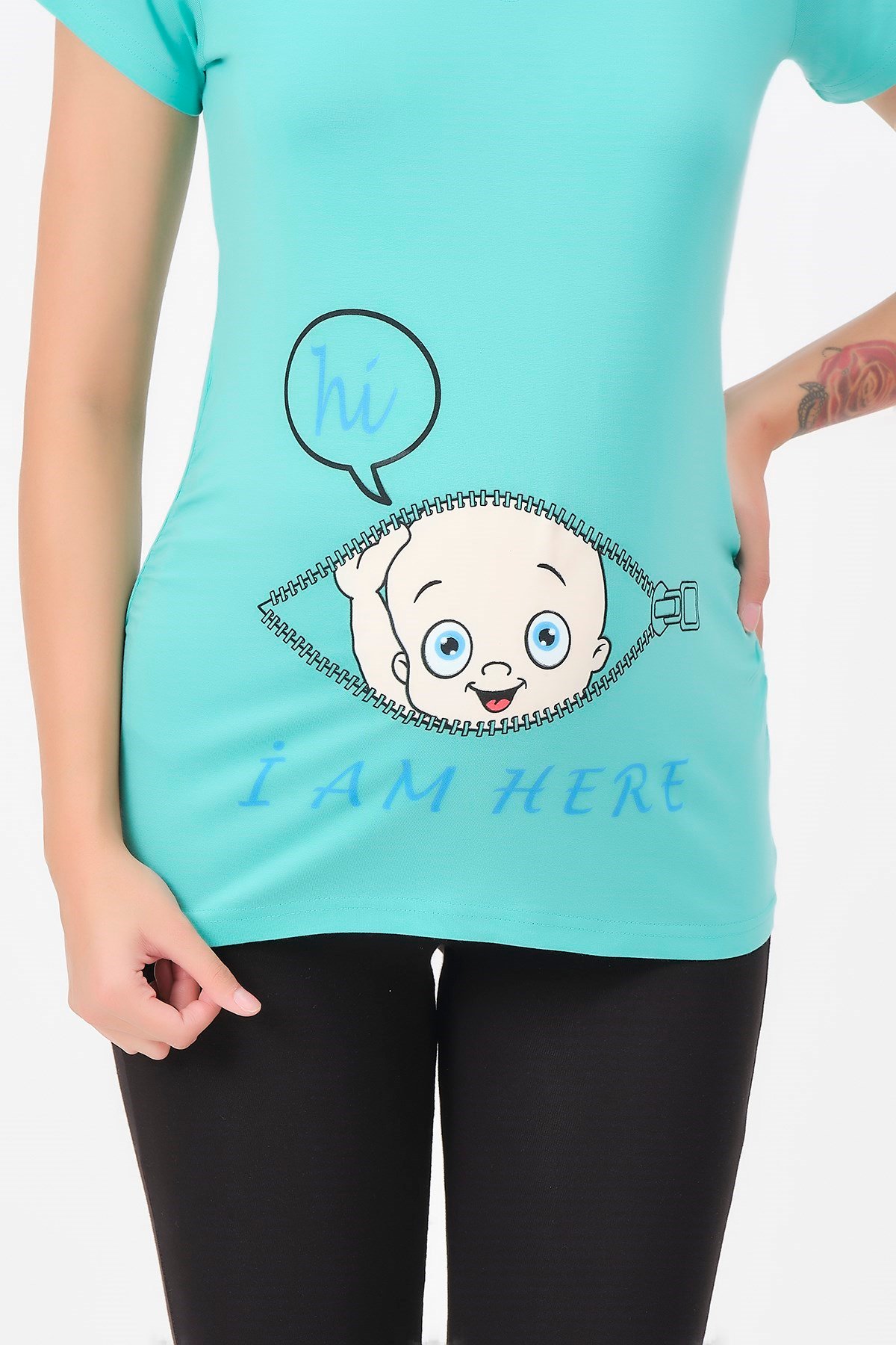 Busa Hamile V Yaka Bebek Baskılı Tişört Açıkyeşil