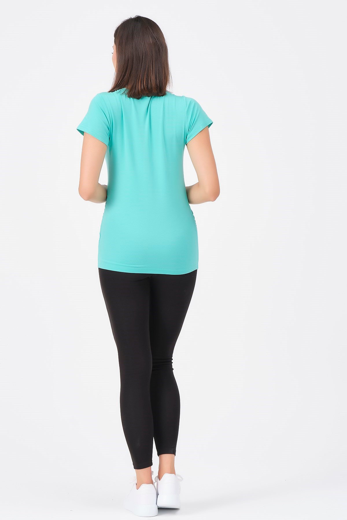 Busa Hamile V Yaka Uğur Böceği Baskılı Tişört Açıkyeşil