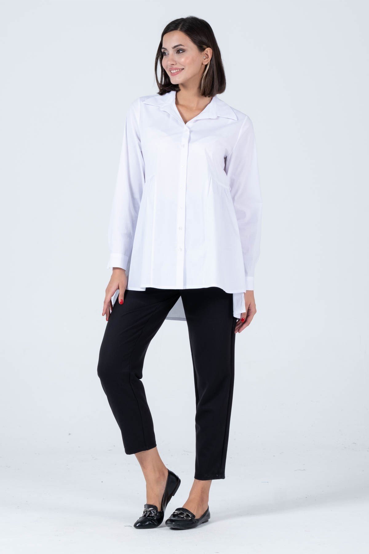 Busa Hamile Yandan Yırtmaçlı Gömlek Beyaz