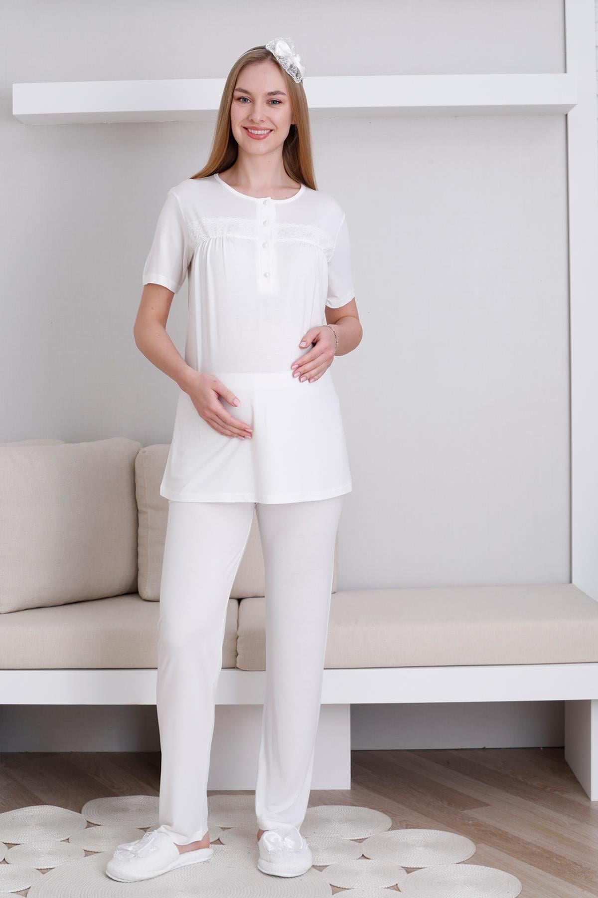 Erdeniz 3439 Ekru Dantel Detaylı Sabahlıklı Lohusa Pijama Takımı