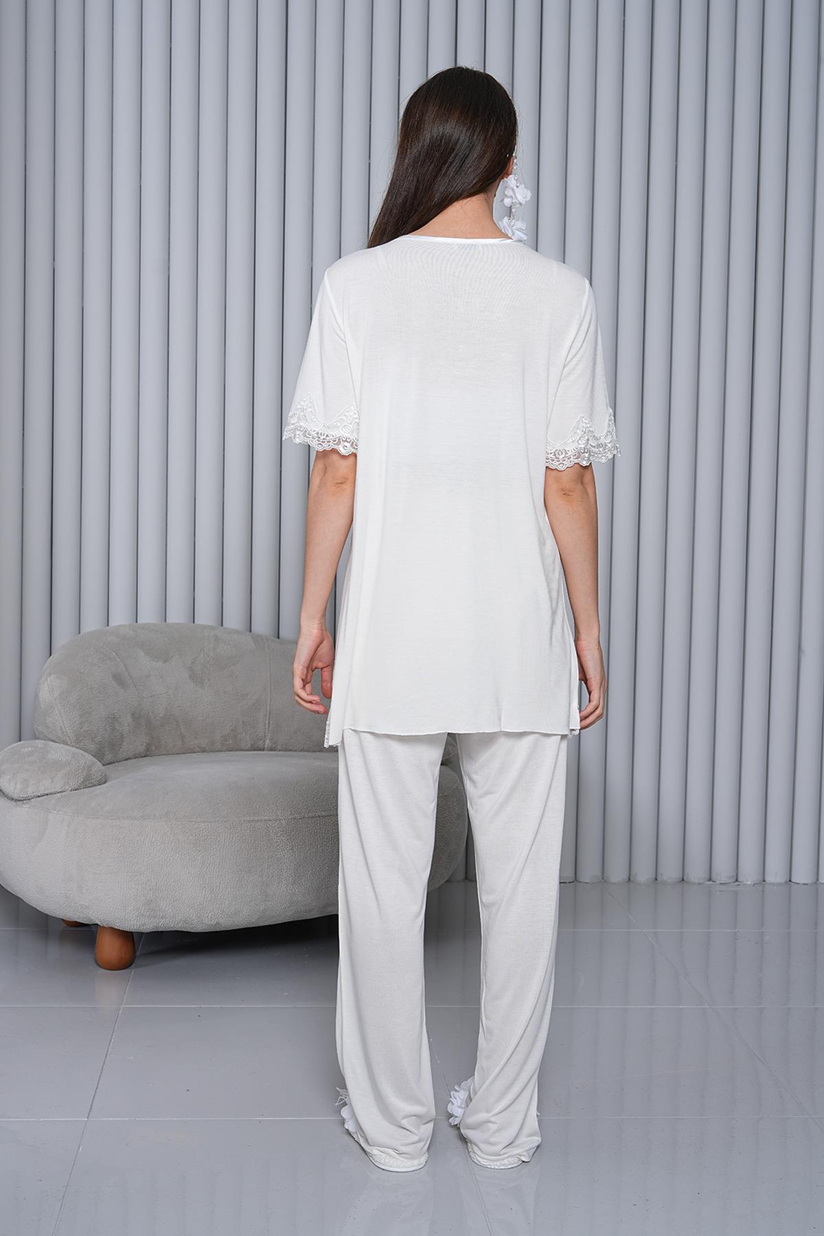 Gizli Emzirme Özellikli Dantel Detaylı Ekru Lohusa Pijama Takımı
