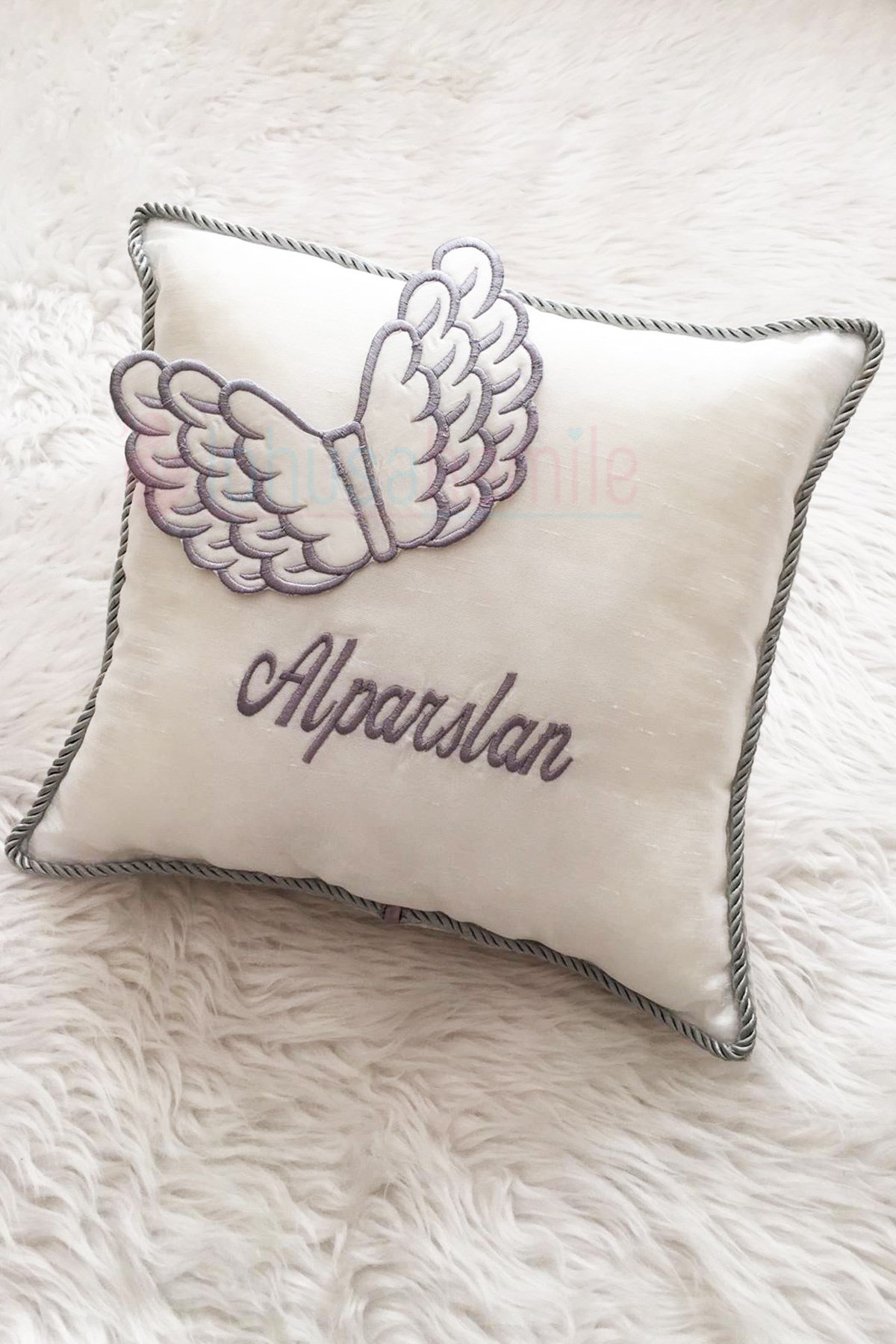 İsme Özel Atom Gri Nakışlı Takı Yastığı 609