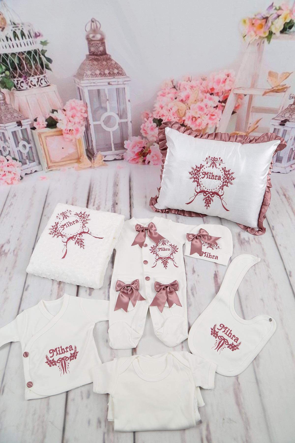 İsme Özel Belis Nakışlı Çiçek Desenli 11li Yastıklı Hastane Çıkış Set
