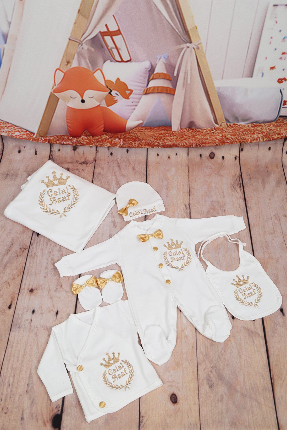 Personalized Gold Crown Embroidered 10 Piece Baby Rompers Set-1023