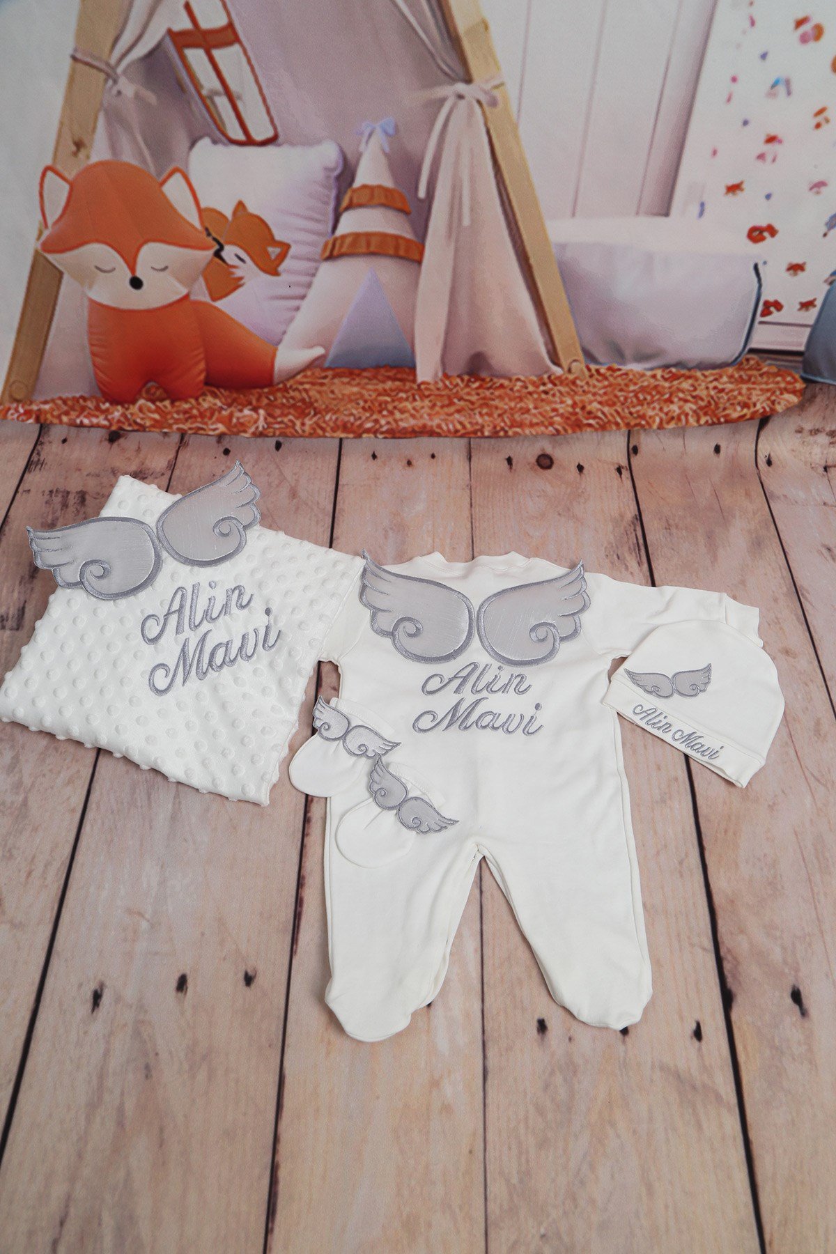 Personalized Grey Wing Embroidered 4 Pieces Baby Rompers Set-4027