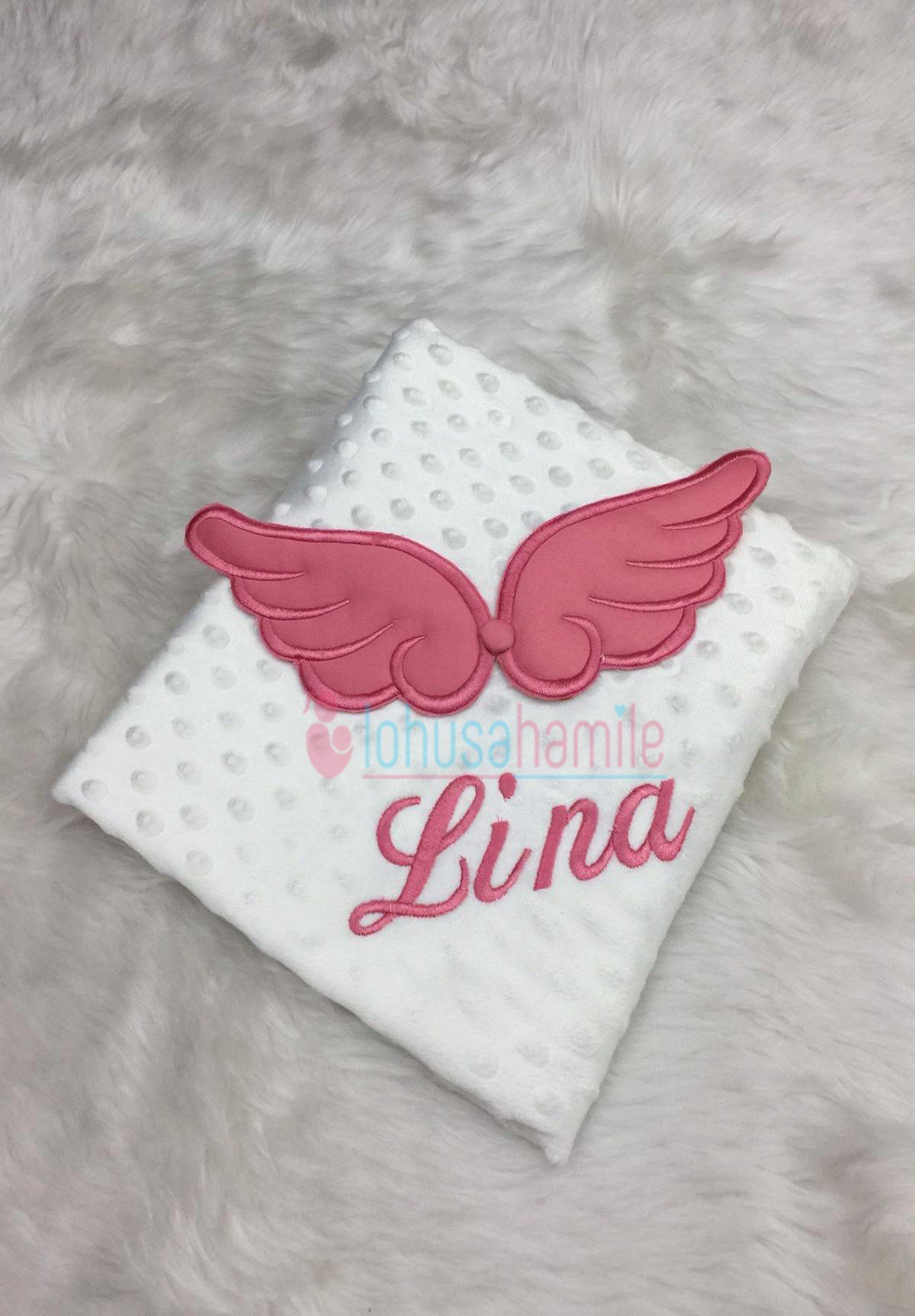 İsme Özel Gülkurusu Kanatlı Battaniye B7032