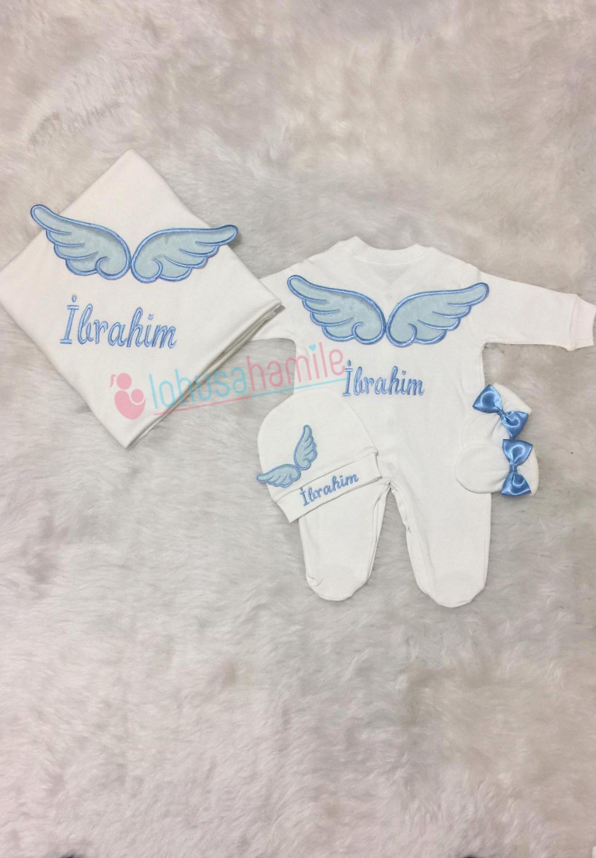 İsme Özel Mavi Kanat İşlemli 4'lü Bebek Tulum Seti-4019