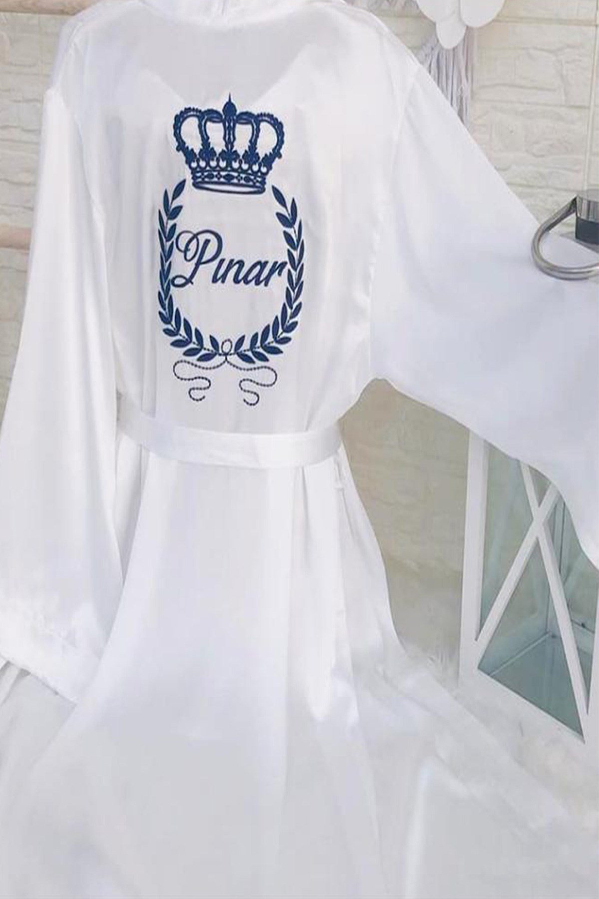İsme Özel Nakış İşlemeli Sabahlık